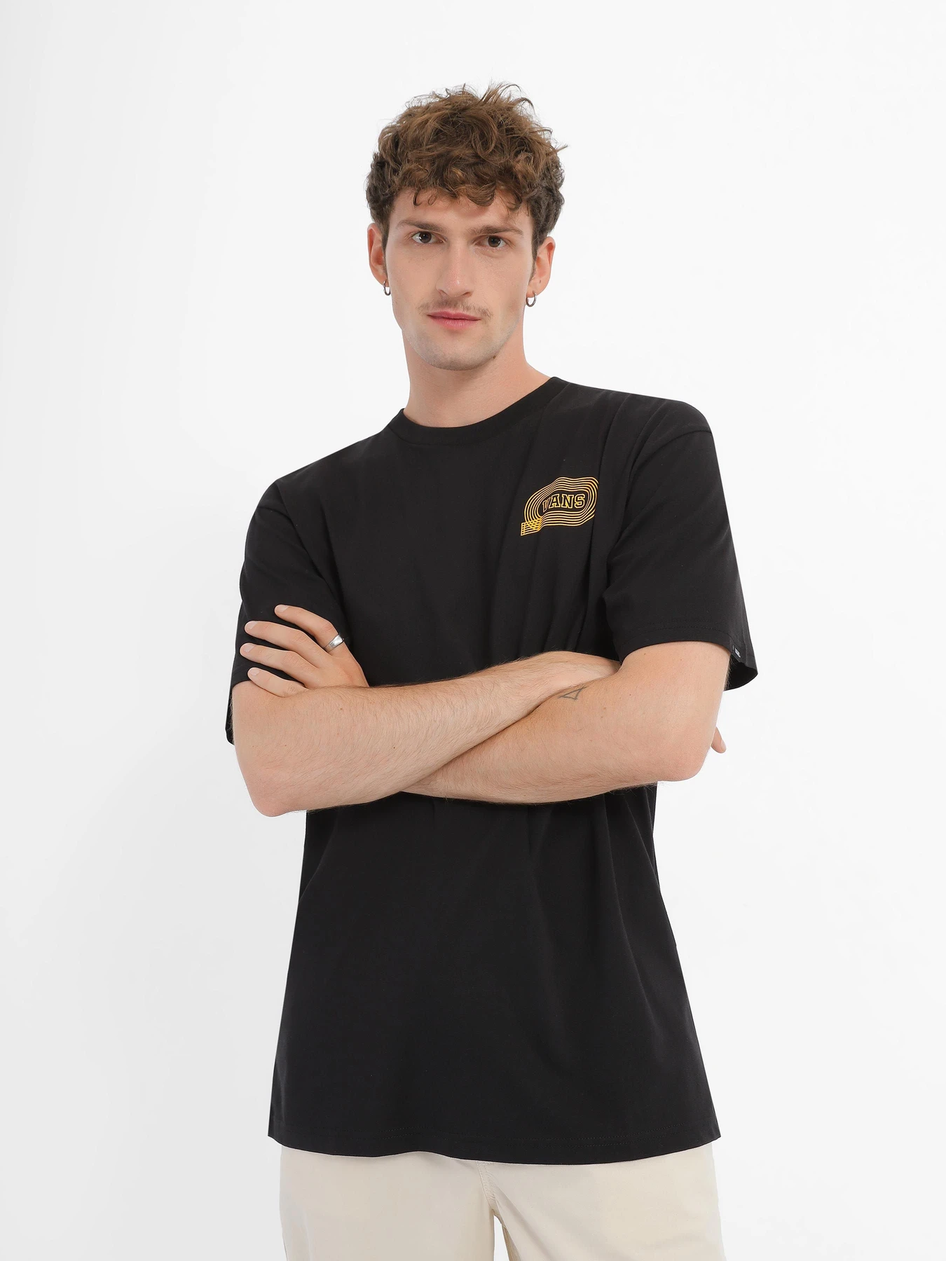 Футболки и поло Vans Track Field модель VN000H5XBLK1 Футболки и поло Vans Track Field модель VN000H5XBLK1 Фото