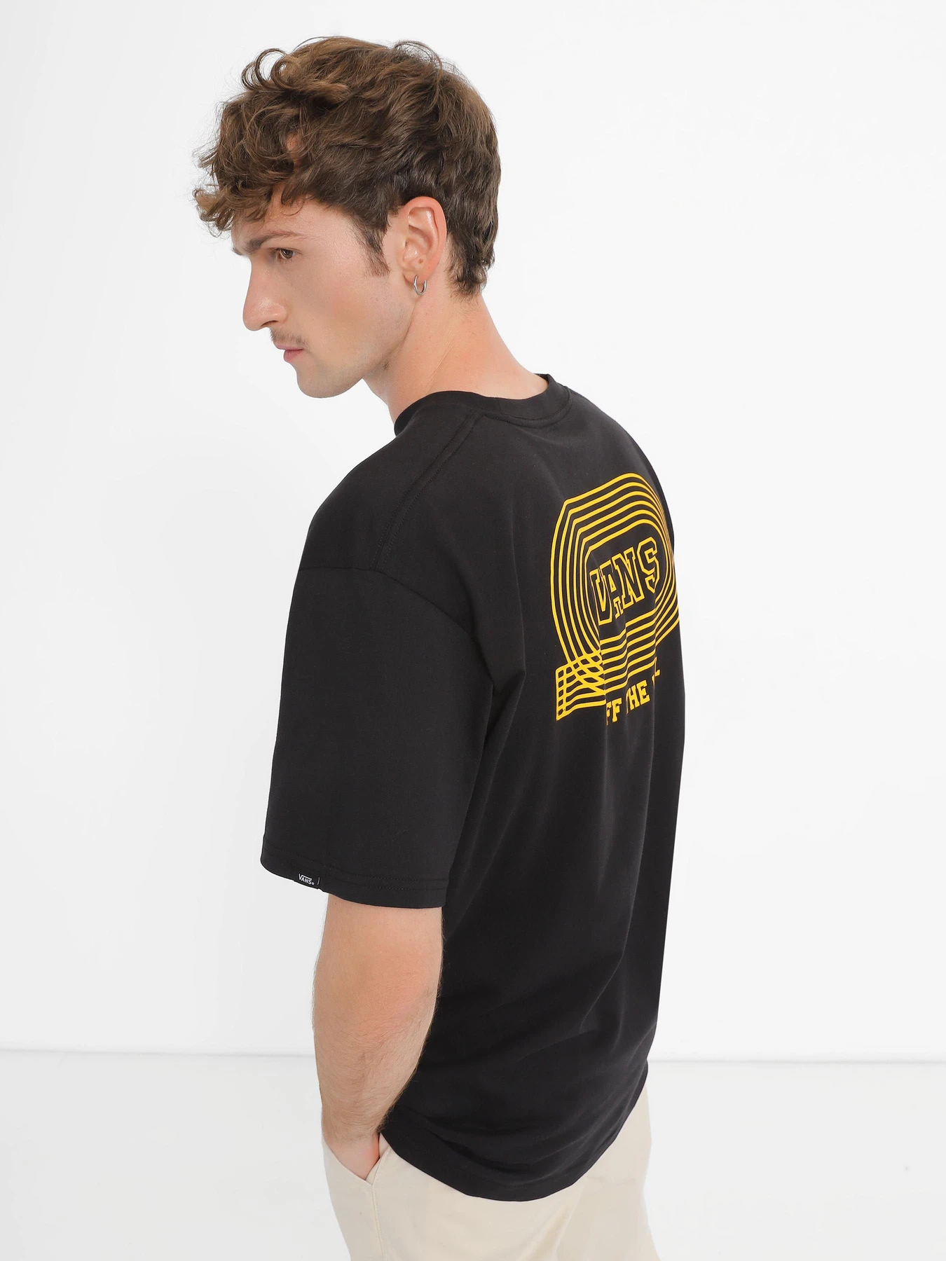 Футболки и поло Vans Track Field модель VN000H5XBLK1 Футболки и поло Vans Track Field модель VN000H5XBLK1 Фото