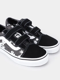 Кеди Vans x Disney Old Skool Hook and Loop модель VN000VHEBMB1 Фото