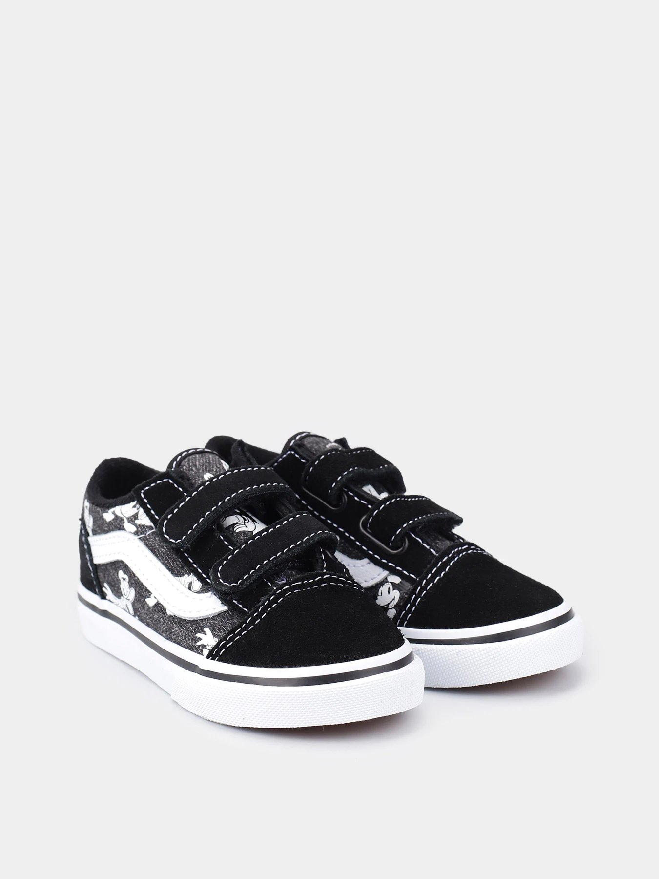 Кеды Vans x Disney Old Skool Hook and Loop модель VN000D3YBMB1 Кеды Vans x Disney Old Skool Hook and Loop модель VN000D3YBMB1 Фото