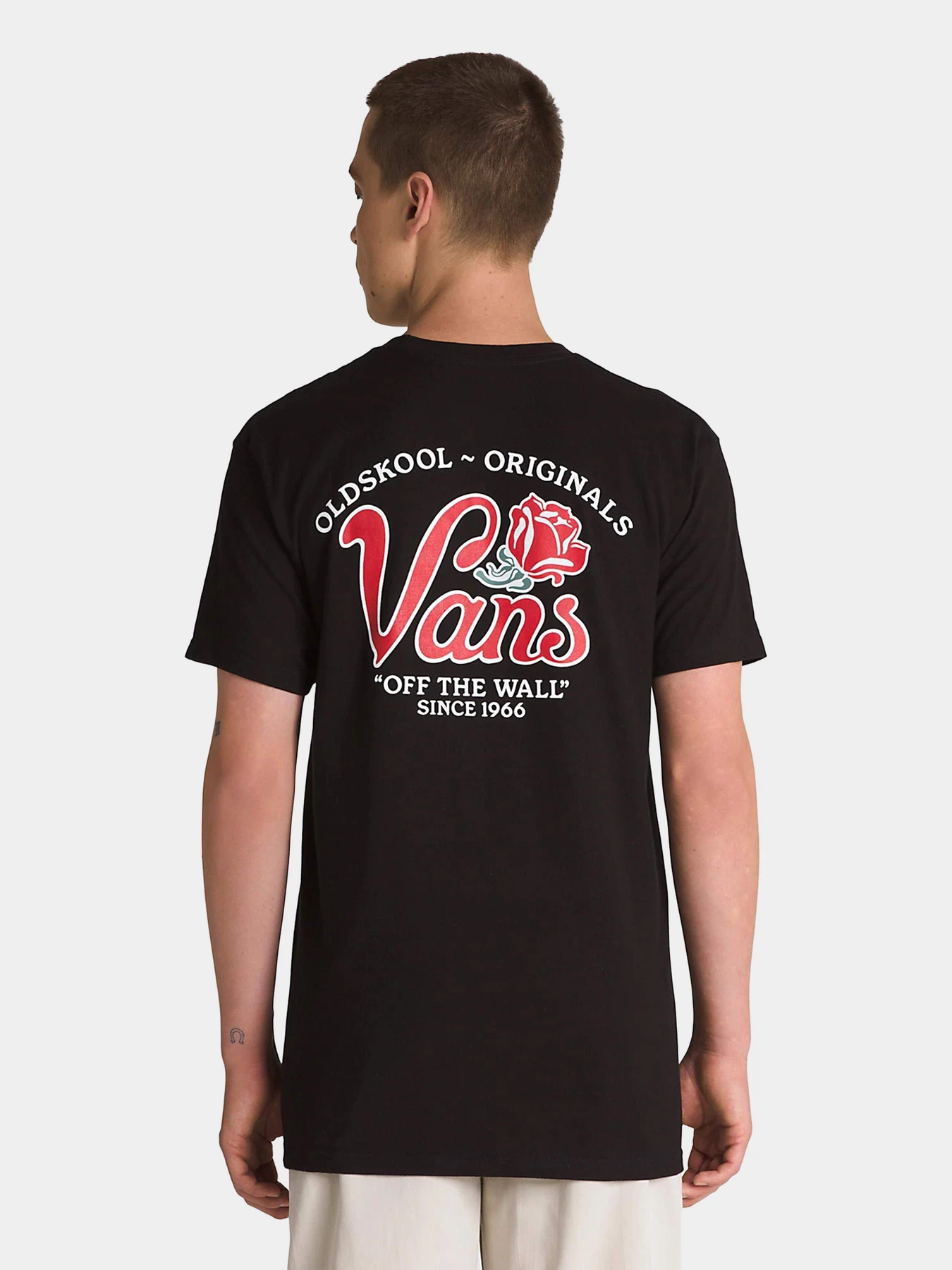 Футболки и поло Vans Pasa модель VN000F3XBLK1 Футболки и поло Vans Pasa модель VN000F3XBLK1 Фото