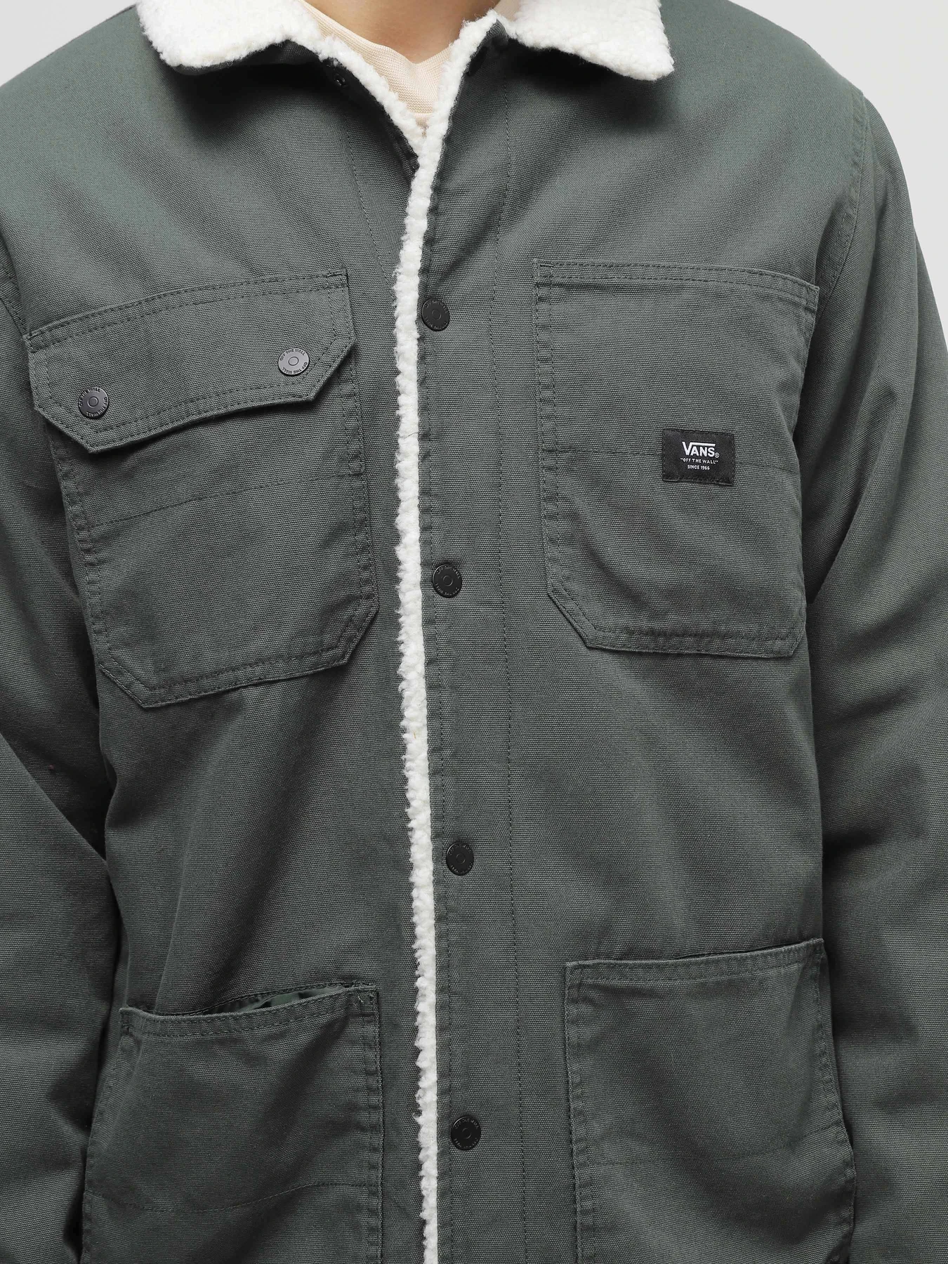 Куртки та дублянки Vans Drill Chore Sherpa модель VN000FWFBZ01 Фото