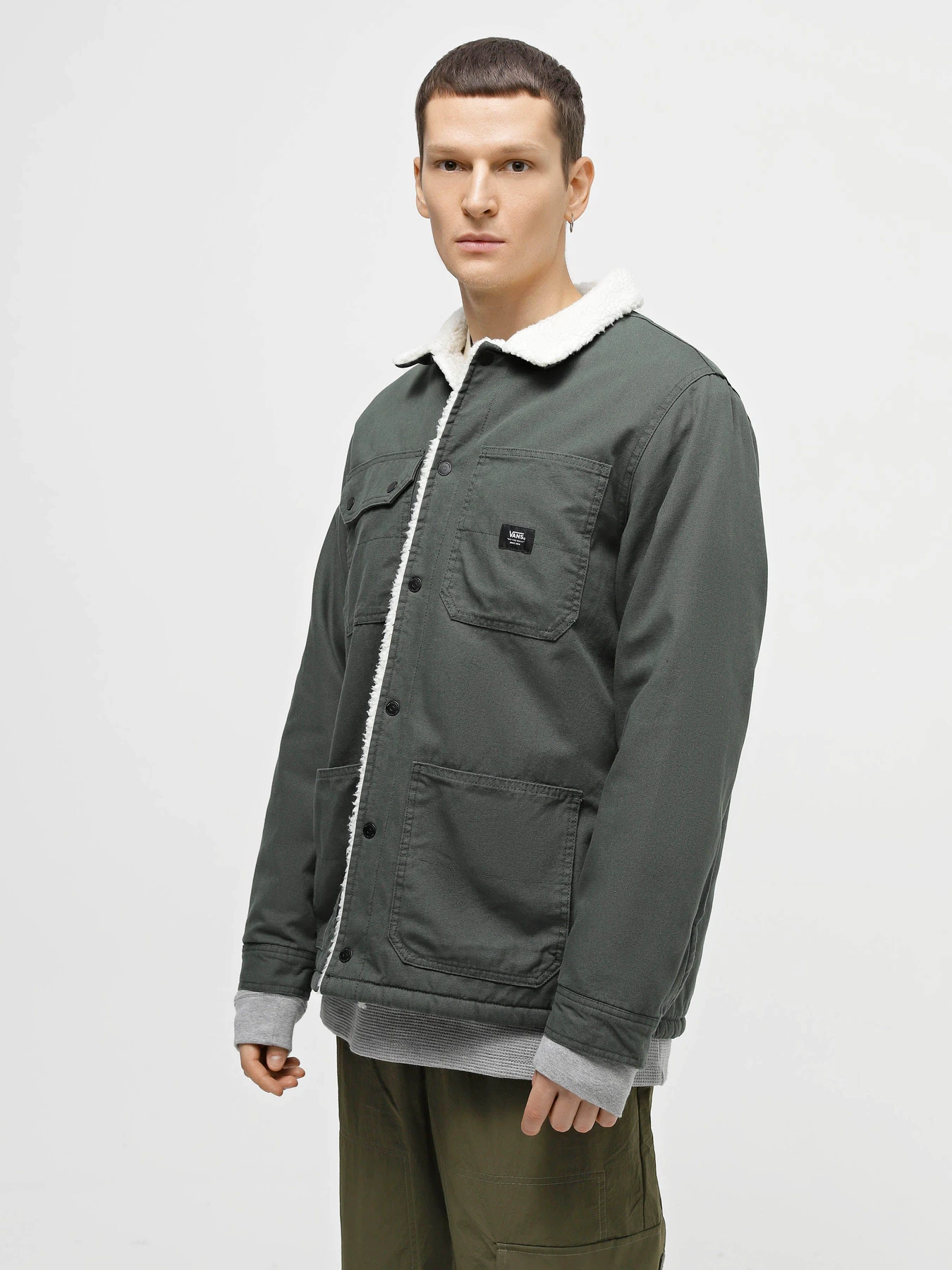 Куртки та дублянки Vans Drill Chore Sherpa модель VN000FWFBZ01 Фото