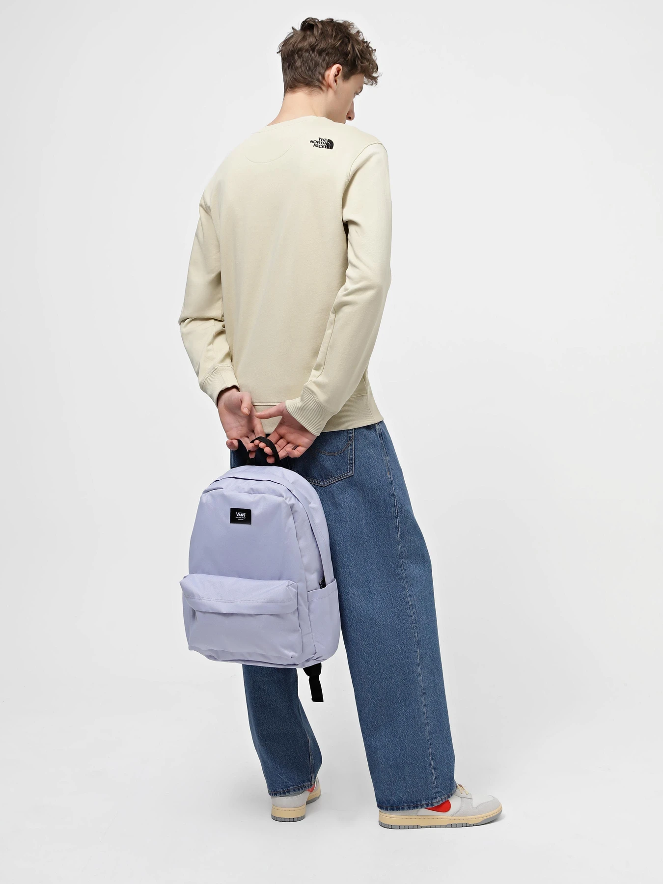 Рюкзаки Vans Old Skool 22L модель VN000H4WCR21 Рюкзаки Vans Old Skool 22L модель VN000H4WCR21 Фото