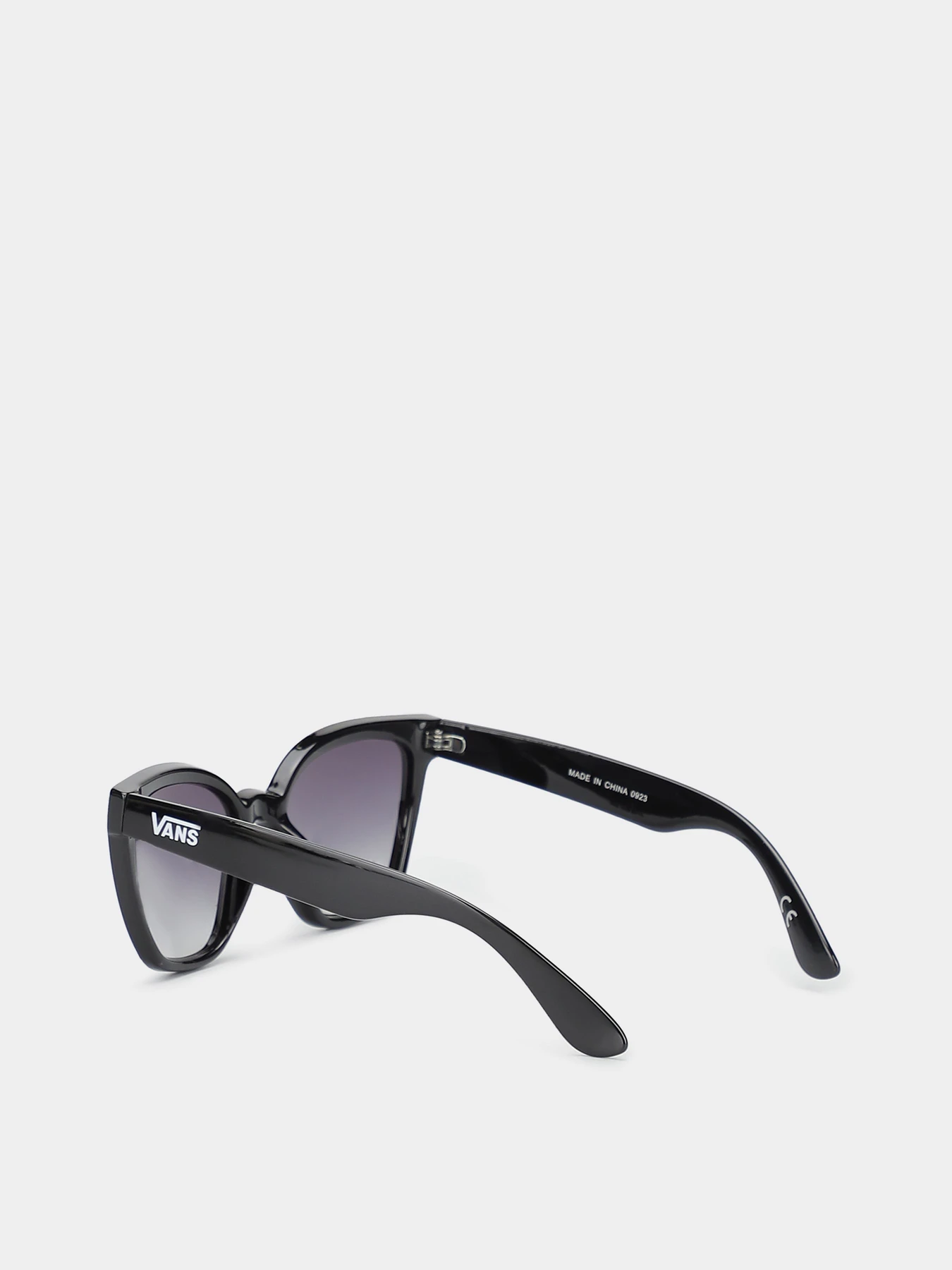 Очки Vans Hip Cat модель VN000HEDBLK1 Очки Vans Hip Cat модель VN000HEDBLK1 Фото