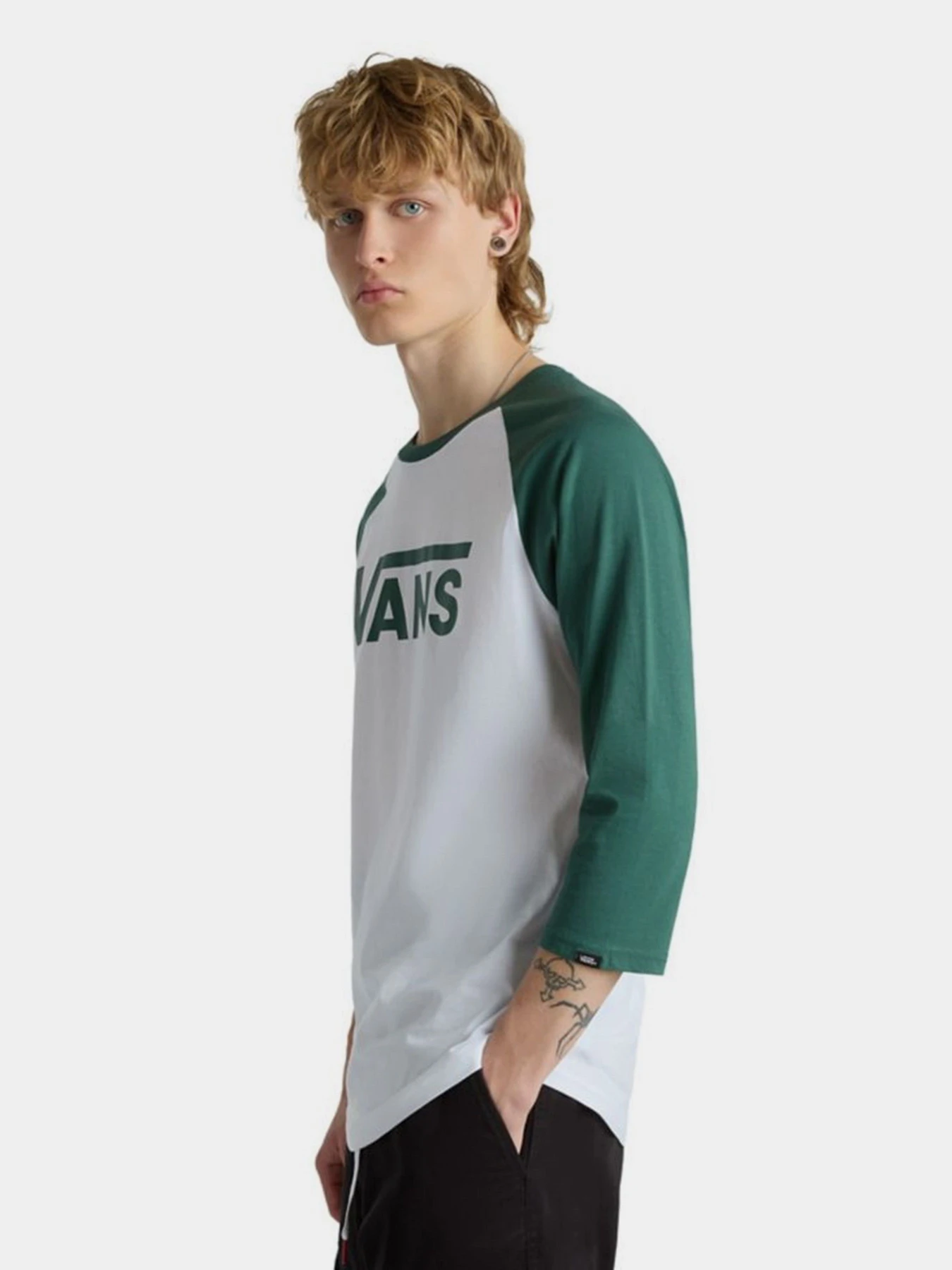 Худи и свитшоты Vans Mn Classic Raglan модель VN0002QQCZY1 Худи и свитшоты Vans Mn Classic Raglan модель VN0002QQCZY1 Фото