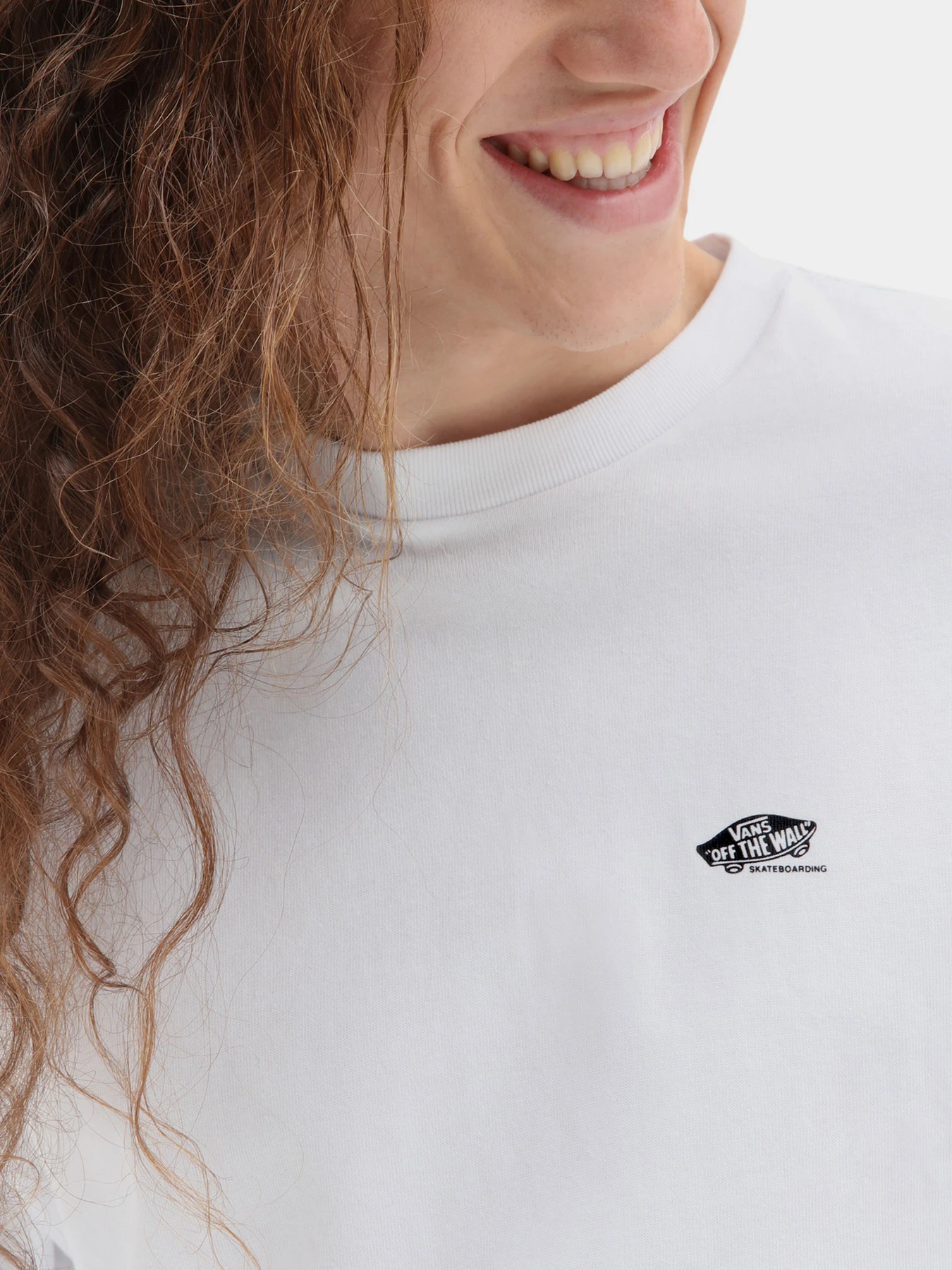 Худи и свитшоты Vans Skate Classics модель VN0A7TM3WHT1 Худи и свитшоты Vans Skate Classics модель VN0A7TM3WHT1 Фото