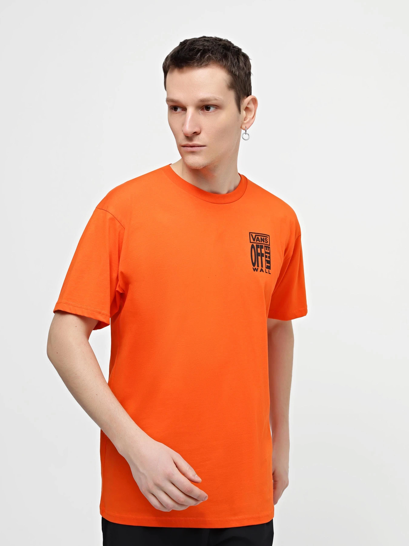Футболки и поло Vans Ave Ss модель VN0008TUFLM1 Футболки и поло Vans Ave Ss модель VN0008TUFLM1 Фото
