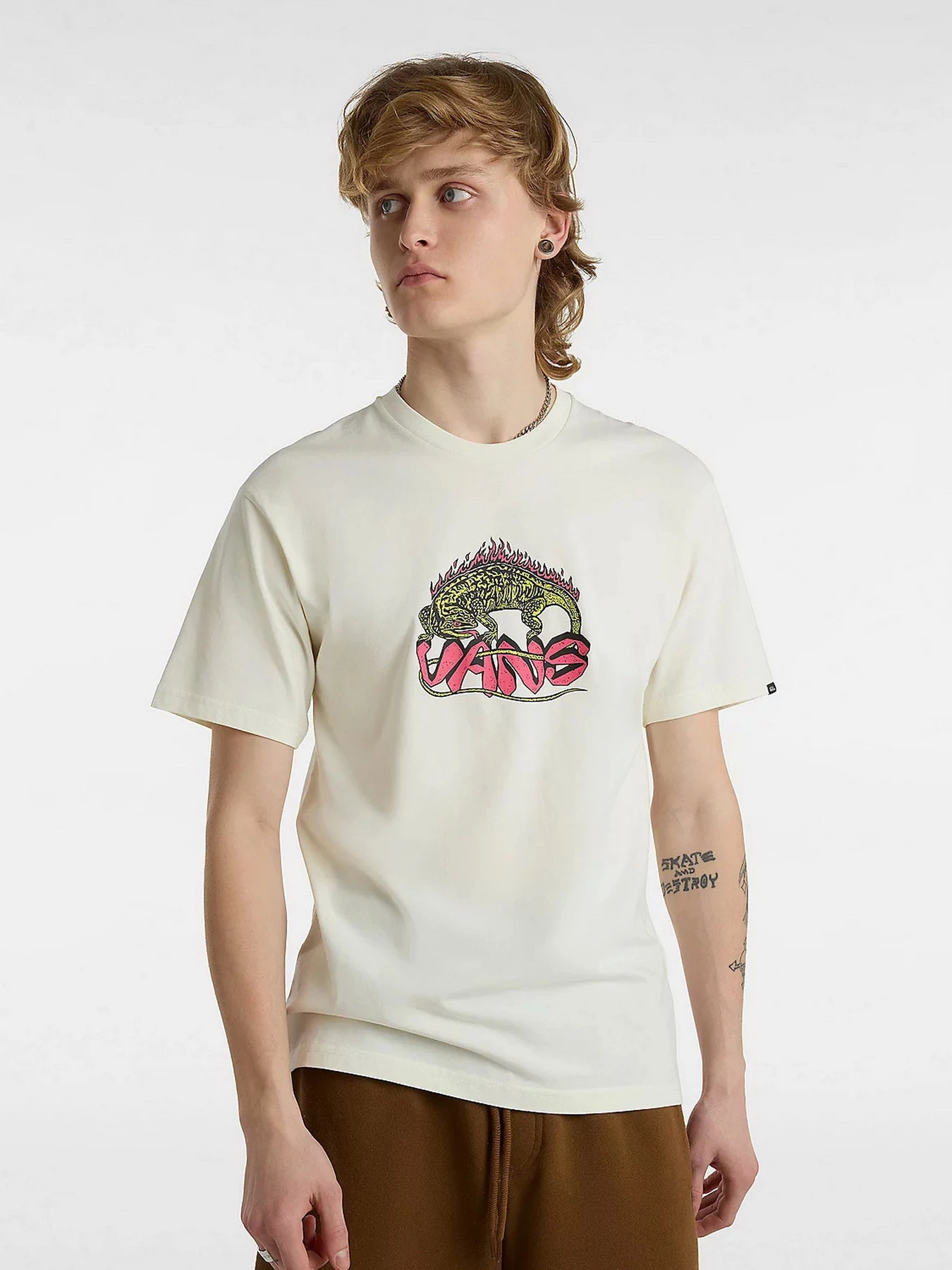 Футболки і поло Vans Fiery Friend модель VN000G65FS81 Футболки і поло Vans Fiery Friend модель VN000G65FS81 Фото