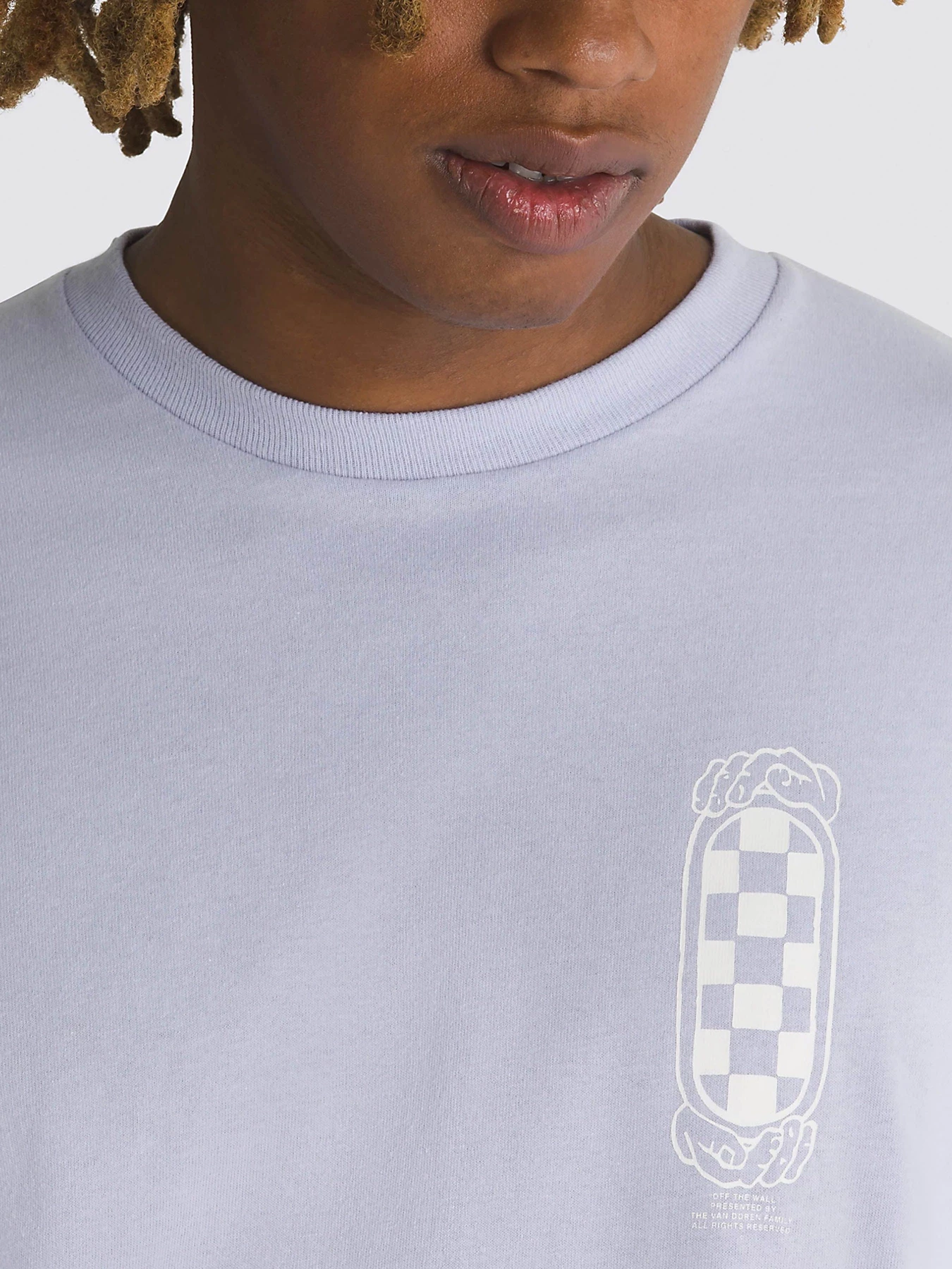 Футболки и поло Vans Hand Circle модель VN000G5PCR21 Футболки и поло Vans Hand Circle модель VN000G5PCR21 Фото
