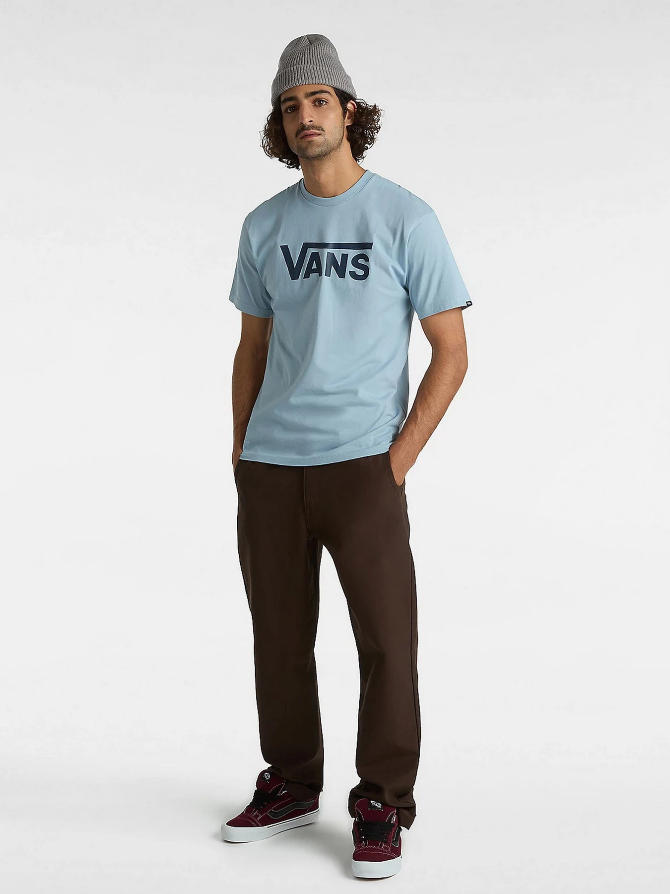 Футболки и поло Vans Classic модель VN000GGGCZD1 Футболки и поло Vans Classic модель VN000GGGCZD1 Фото