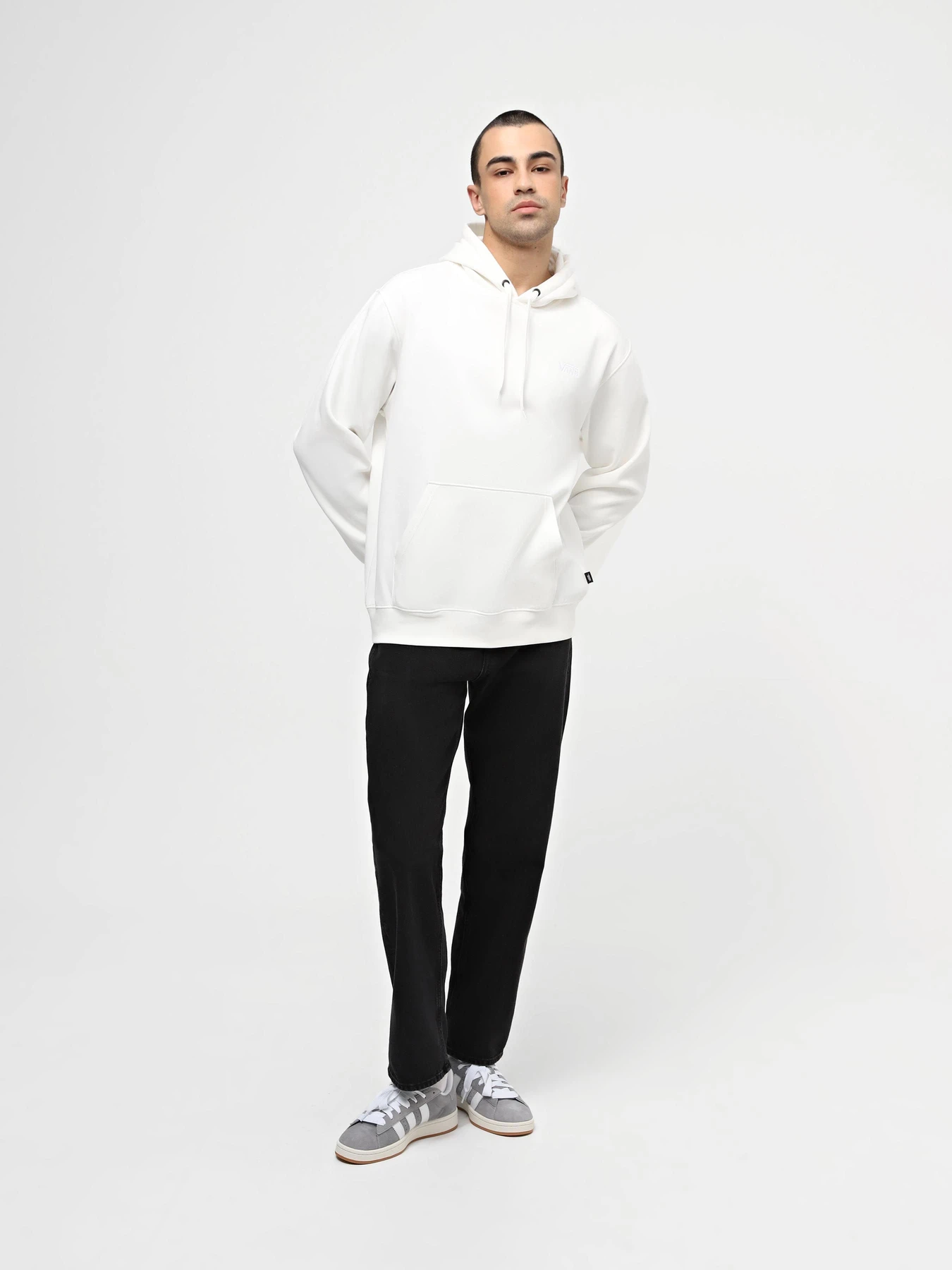 Худи и свитшоты Vans Core Basic модель VN0A7YDV8DH1 Худи и свитшоты Vans Core Basic модель VN0A7YDV8DH1 Фото