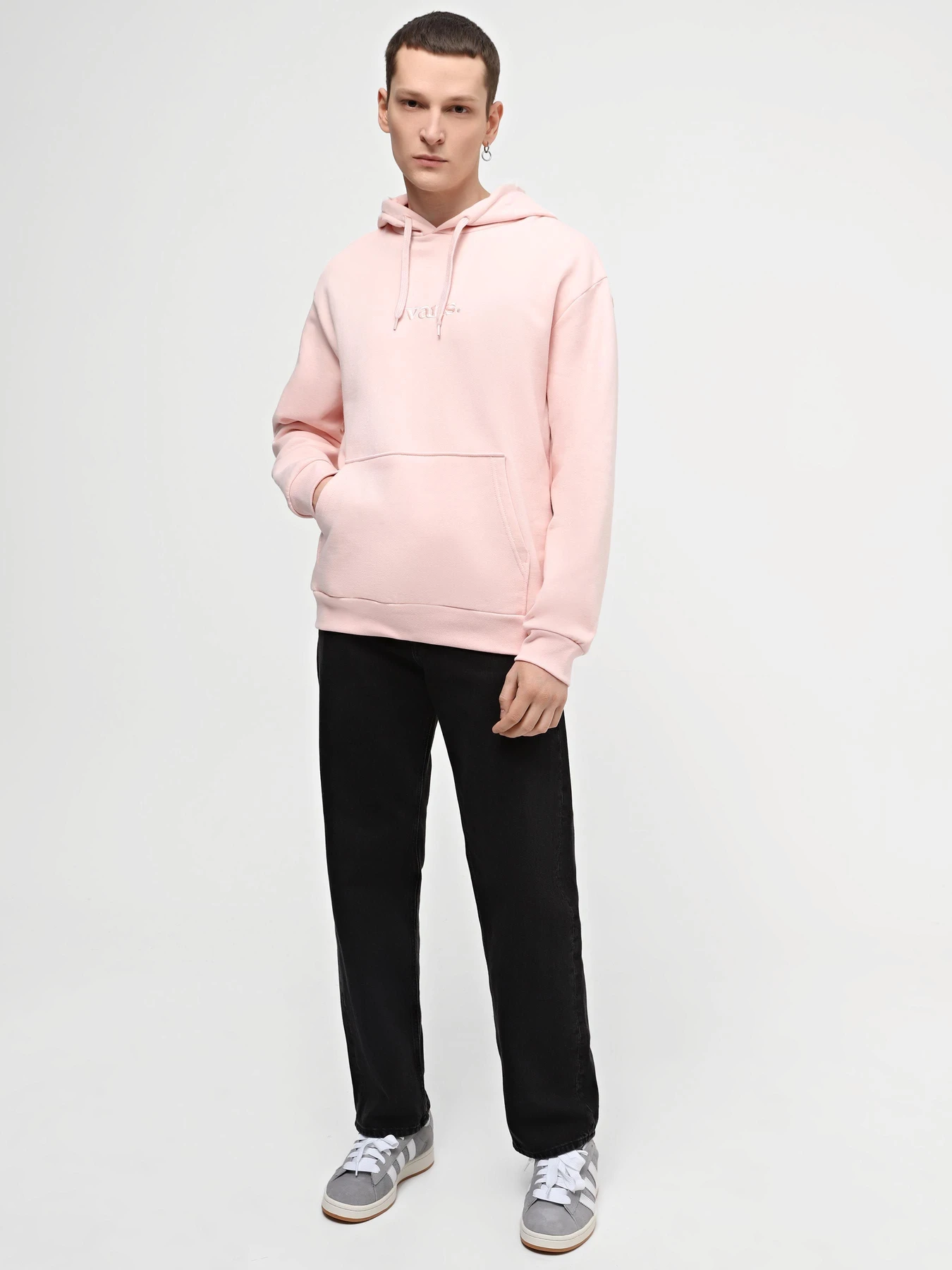 Худи и свитшоты Vans Essential Relaxed модель VN000H8ZCHN1 Худи и свитшоты Vans Essential Relaxed модель VN000H8ZCHN1 Фото