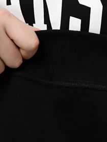 Худі та світшоти Vans Vans Arched Po модель VN000G0NBLK1 Фото