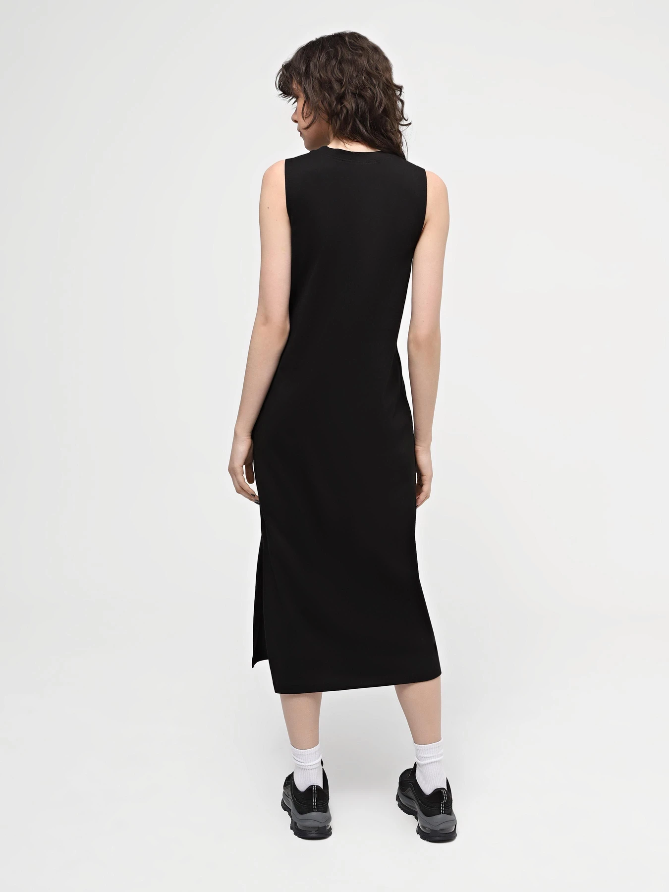 Платья Vans Left Chest Midi модель VN000JFGBLK1 Фото