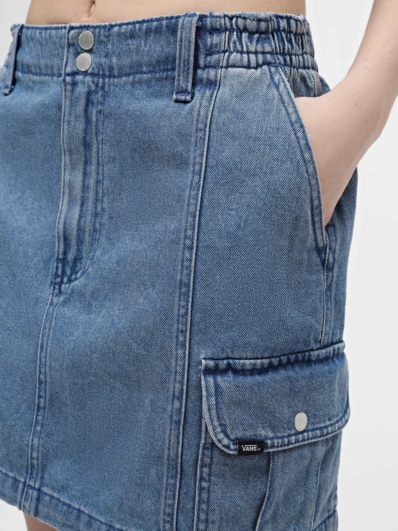 Юбки Vans Sidewalk Denim модель VN000GJE7W61 Юбки Vans Sidewalk Denim модель VN000GJE7W61 Фото