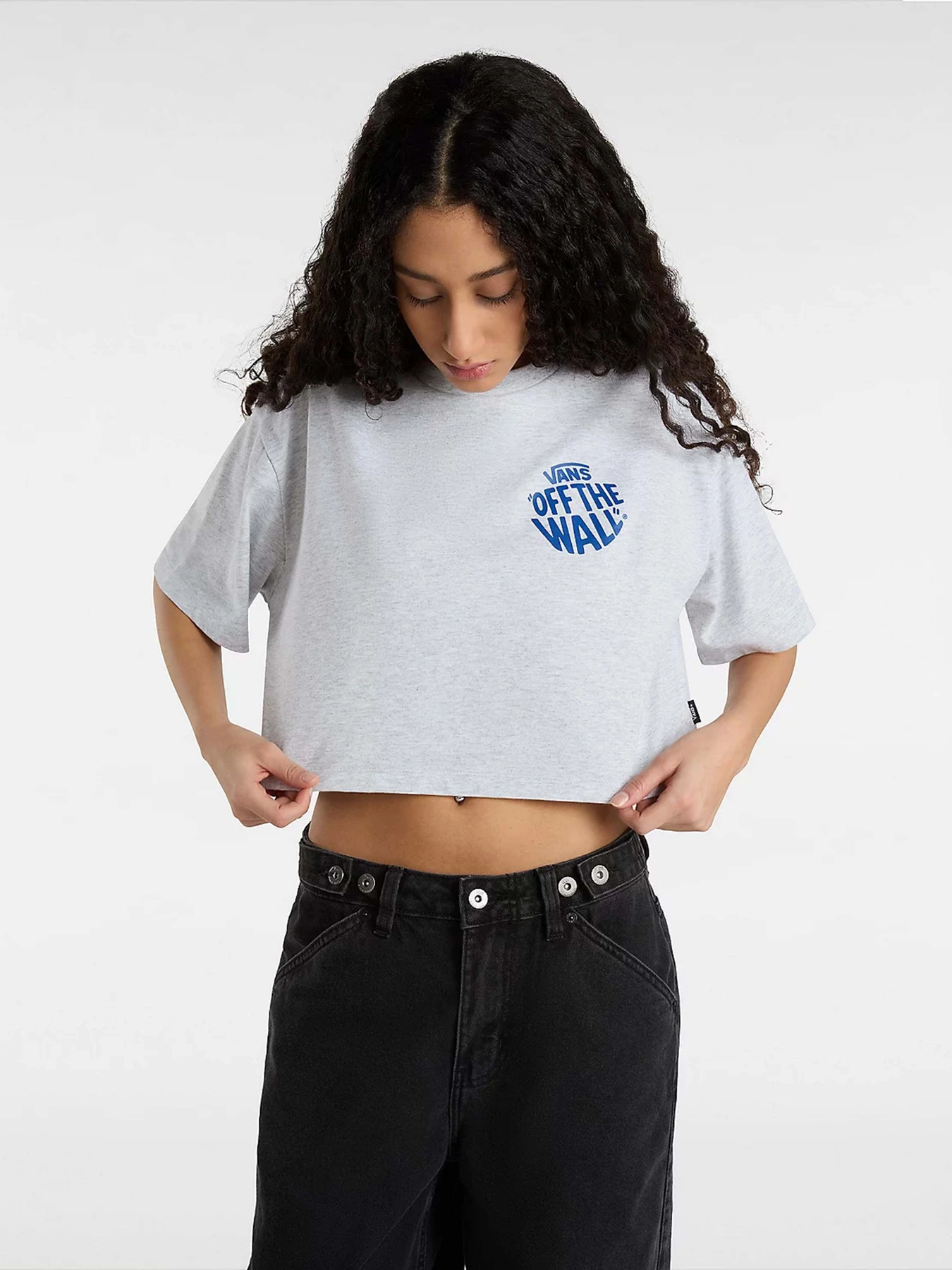 Футболки і поло Vans Circle Relaxed Crop модель VN000JDN1QI1 Футболки і поло Vans Circle Relaxed Crop модель VN000JDN1QI1 Фото