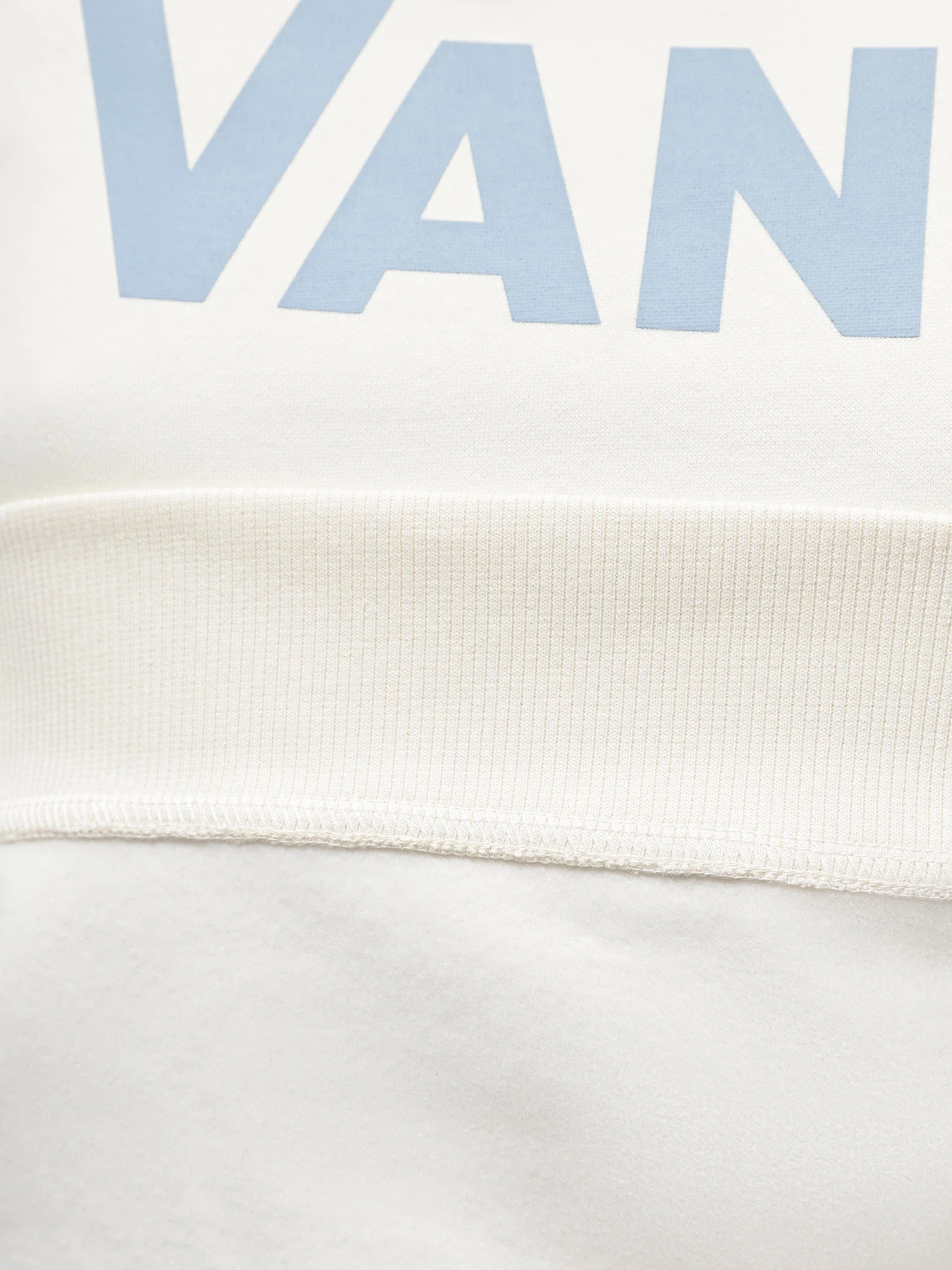Худи и свитшоты Vans Classic V Bff Crew модель VN000A5QDJR1 Худи и свитшоты Vans Classic V Bff Crew модель VN000A5QDJR1 Фото