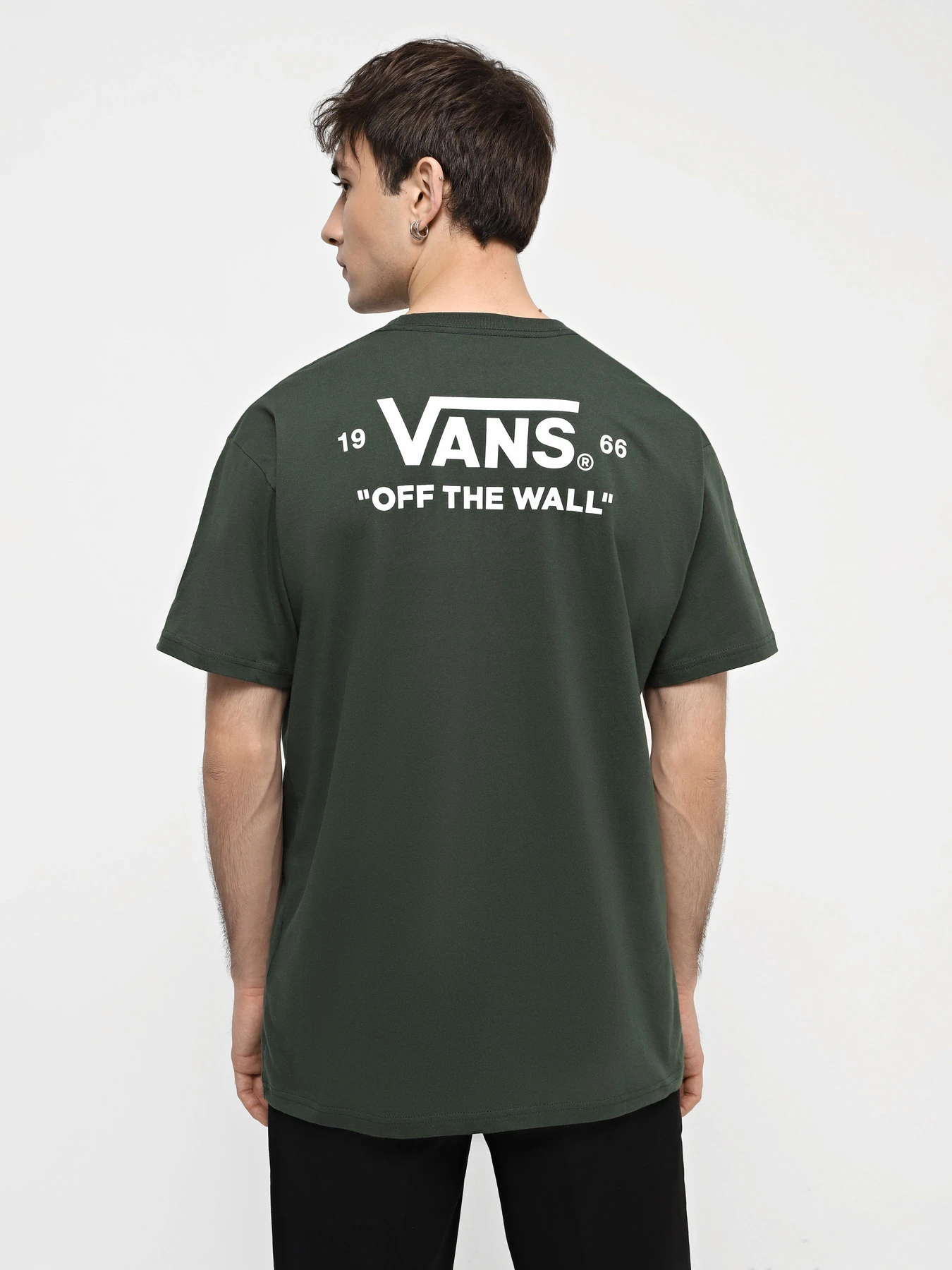 Футболки і поло Vans Essential модель VN0A5HMKFRS1 Фото