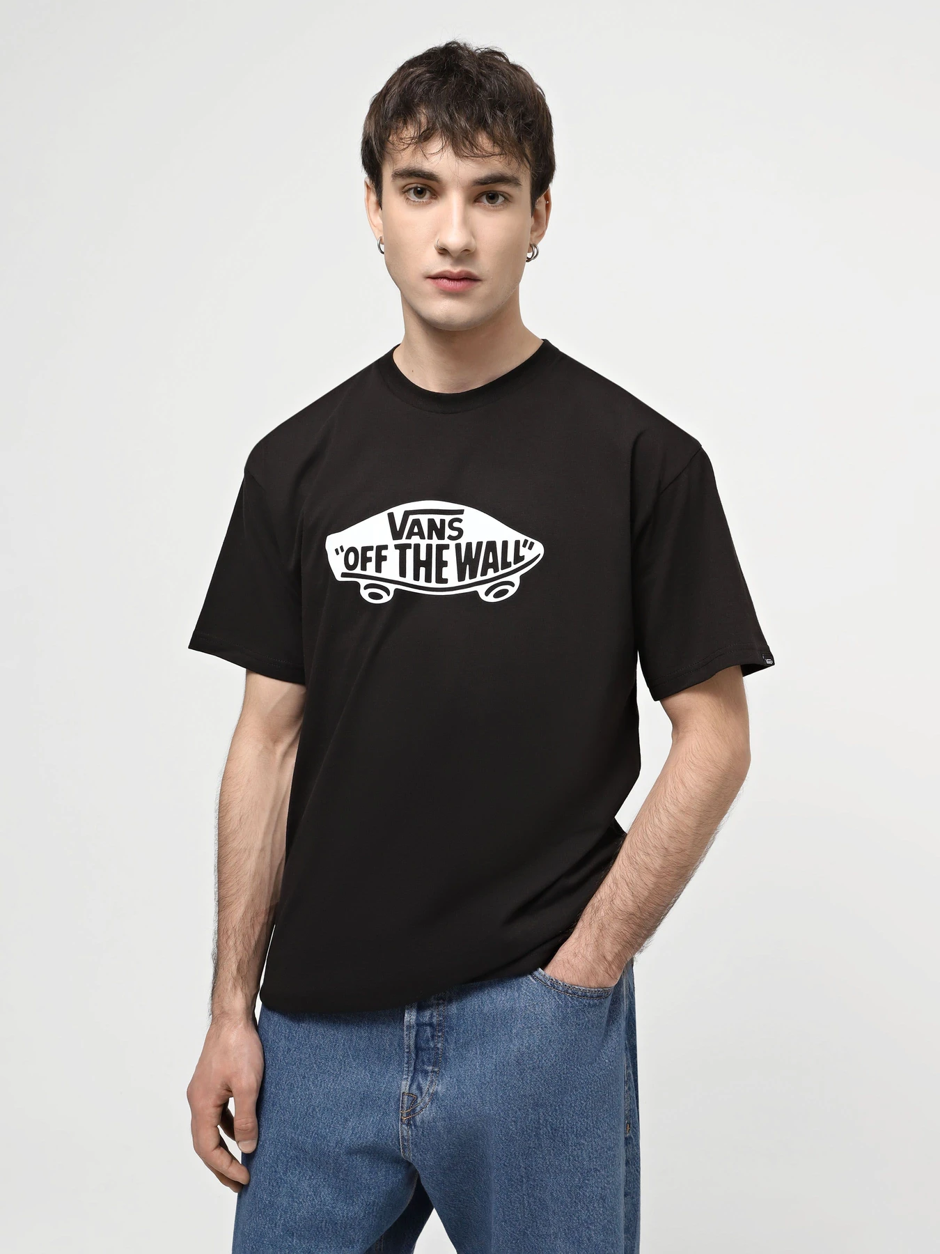 Футболки и поло Vans Wall Board модель VN000FSBBLK1 Футболки и поло Vans Wall Board модель VN000FSBBLK1 Фото