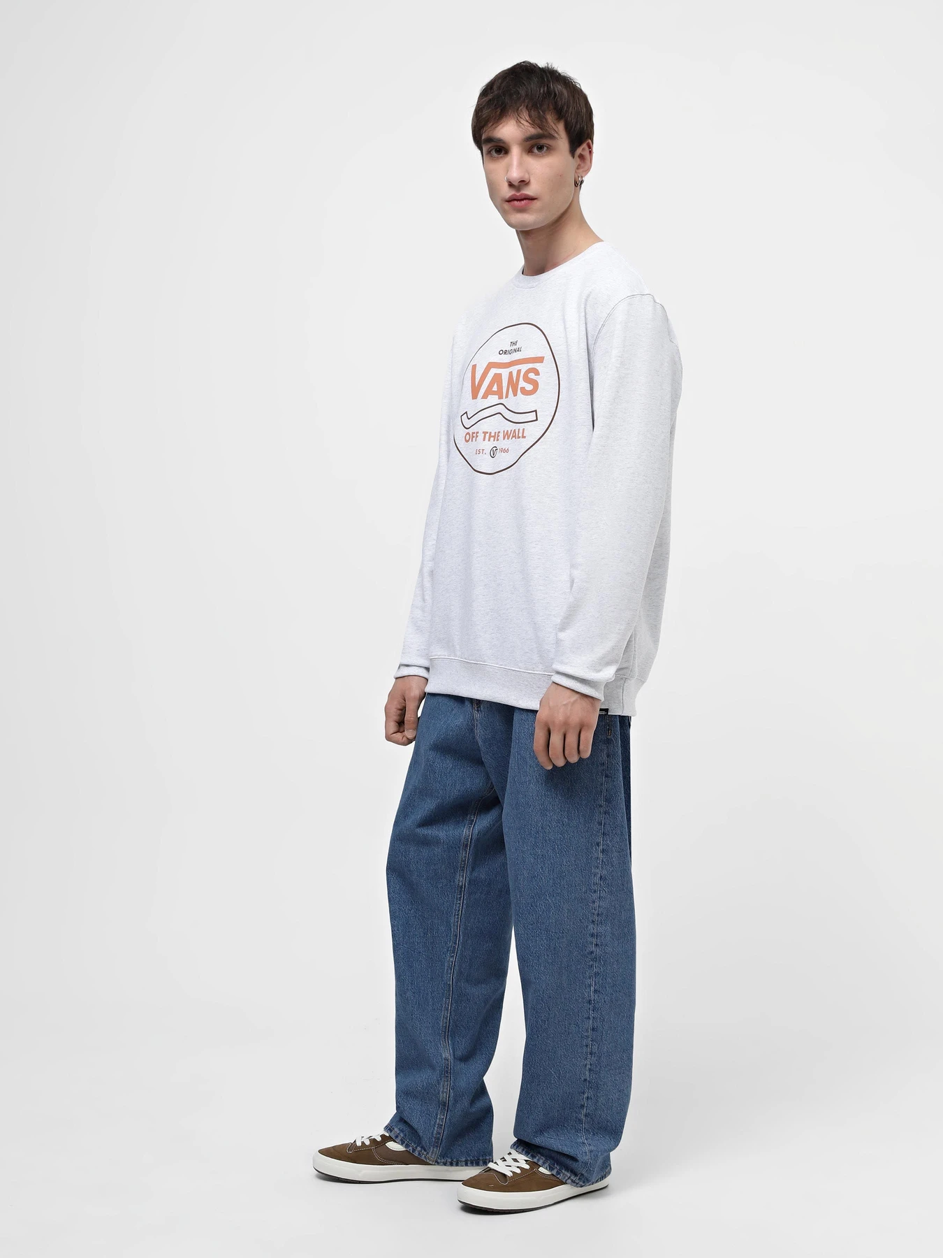 Худи и свитшоты Vans Round Off 2 Crew-B модель VN000FK515P1 Фото