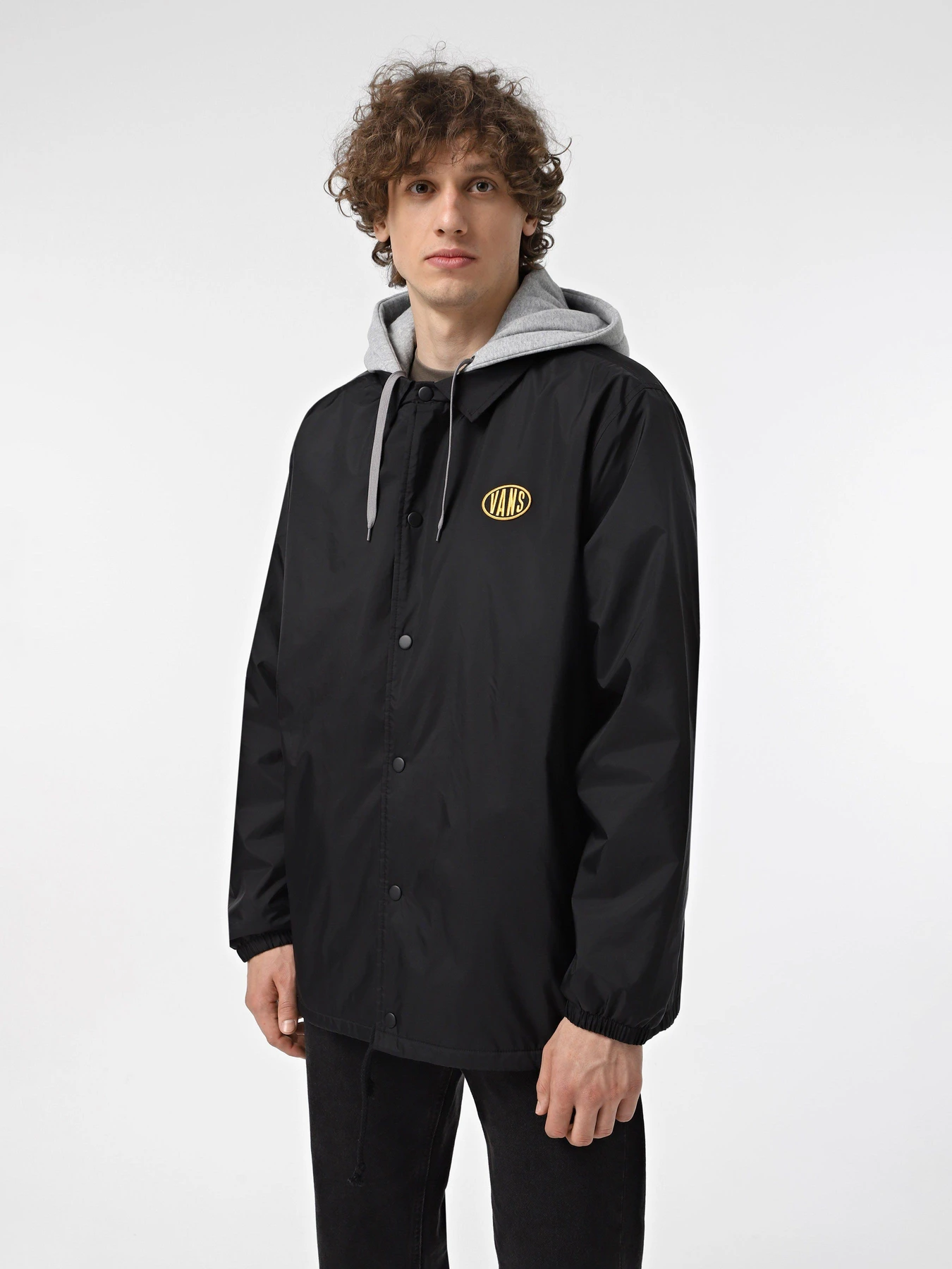 Куртки та дублянки Vans Riley Ii Coach модель VN000HMHBLK1 Куртки та дублянки Vans Riley Ii Coach модель VN000HMHBLK1 Фото