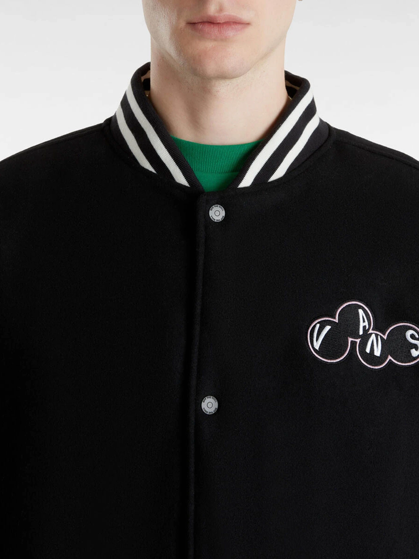 Куртки та дублянки Vans Scuttle Baseball модель VN000HMNBLK1 Фото