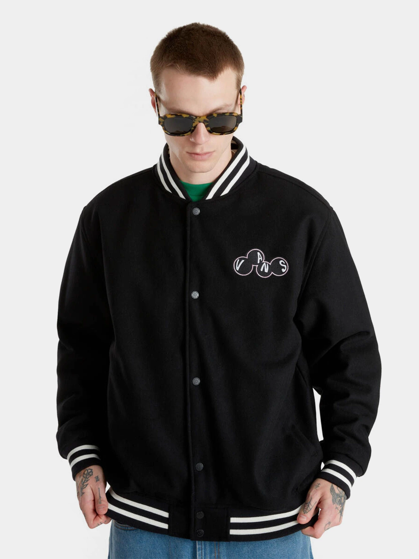 Куртки та дублянки Vans Scuttle Baseball модель VN000HMNBLK1 Фото