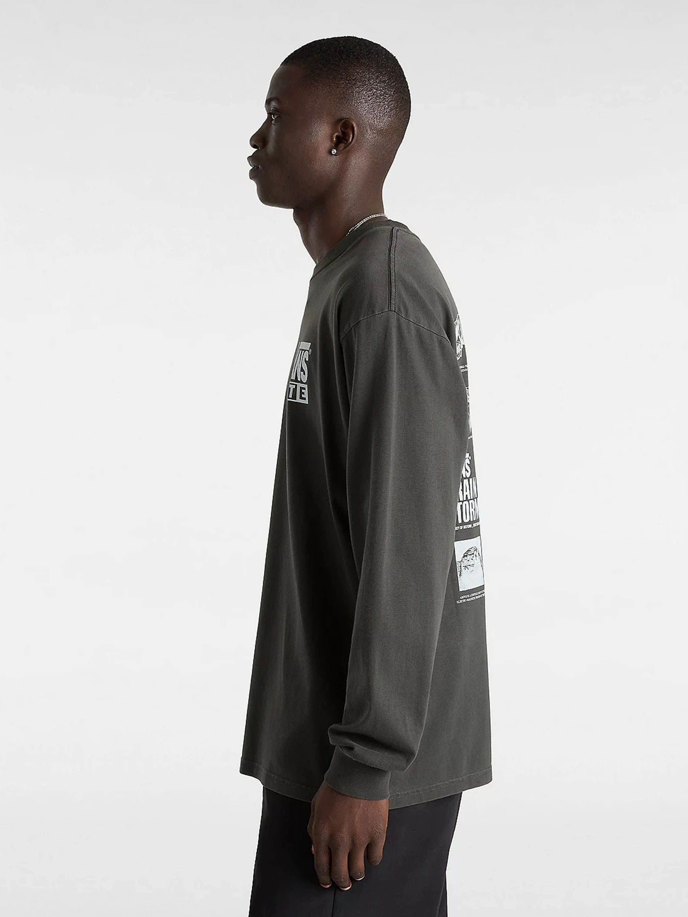 Худи и свитшоты Vans Mte Brain Storms Study Ls модель VN000JQSBLK1 Худи и свитшоты Vans Mte Brain Storms Study Ls модель VN000JQSBLK1 Фото