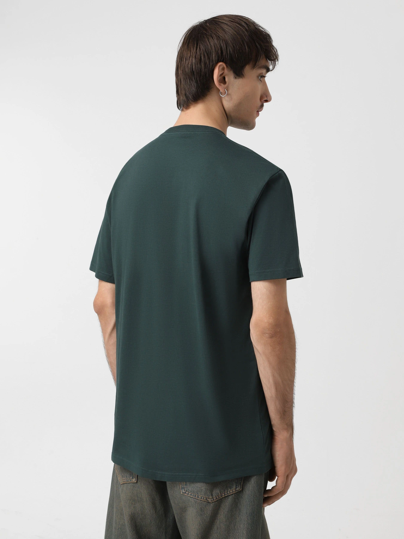 Футболки и поло Vans Left Chest Logo II модель VN0A7TLG2LN1 Футболки и поло Vans Left Chest Logo II модель VN0A7TLG2LN1 Фото