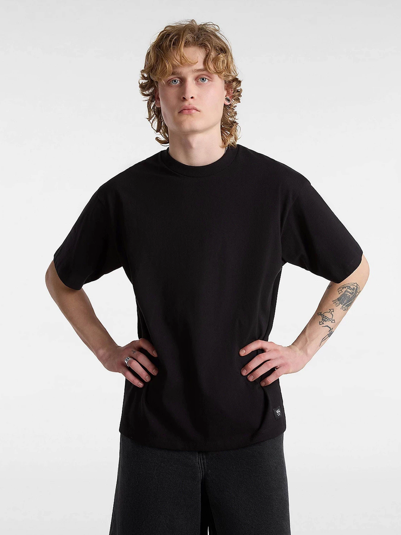 Футболки і поло Vans Original Standarts модель VN000G51BLK1 Футболки і поло Vans Original Standarts модель VN000G51BLK1 Фото