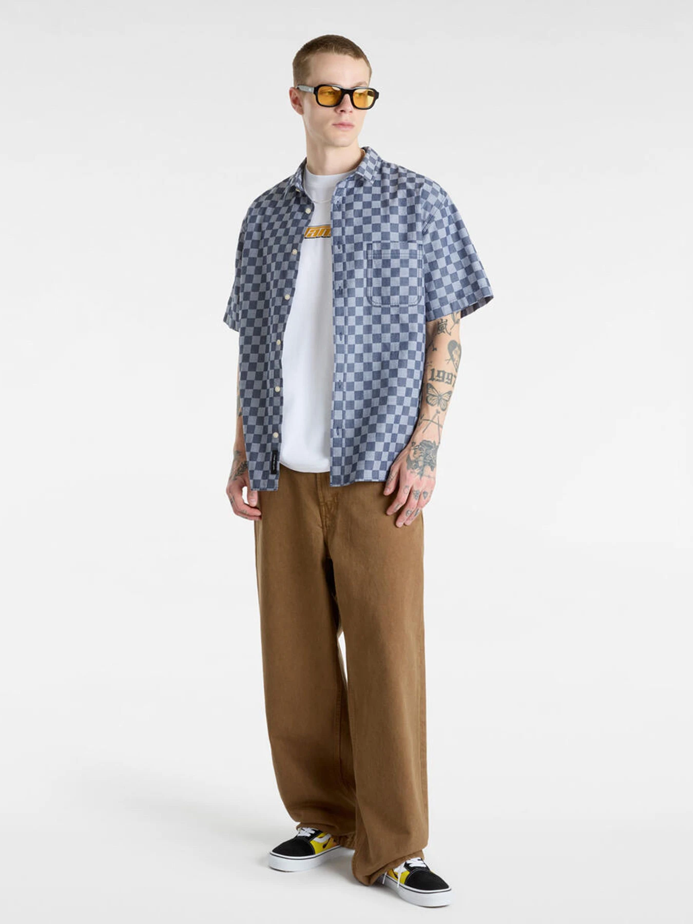 Футболки и поло Vans Retro V модель VN000HFZWHT1 Футболки и поло Vans Retro V модель VN000HFZWHT1 Фото