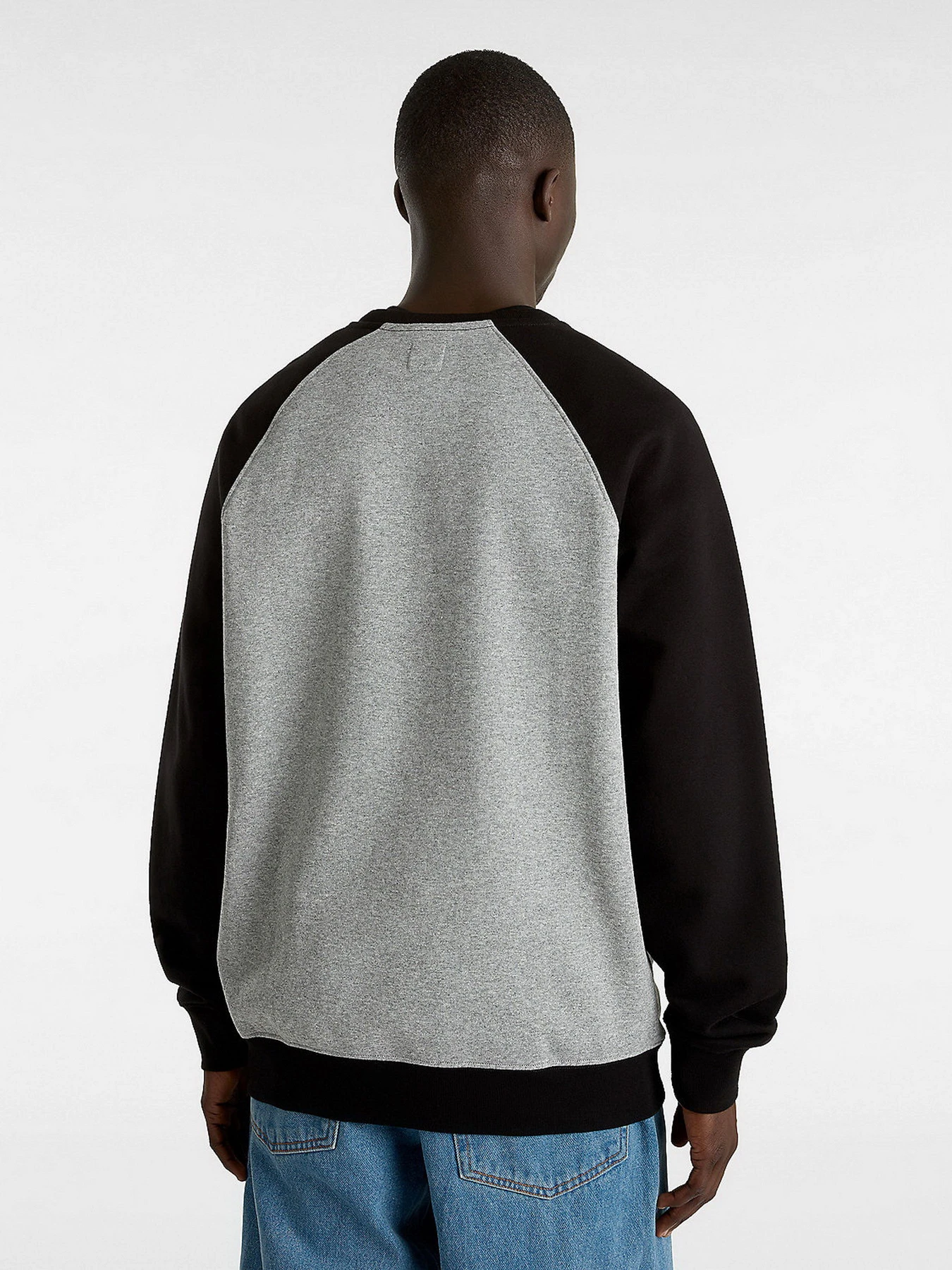 Худи и свитшоты Vans Core Basic Raglan Crew модель VN000HNV4ZY1 Худи и свитшоты Vans Core Basic Raglan Crew модель VN000HNV4ZY1 Фото