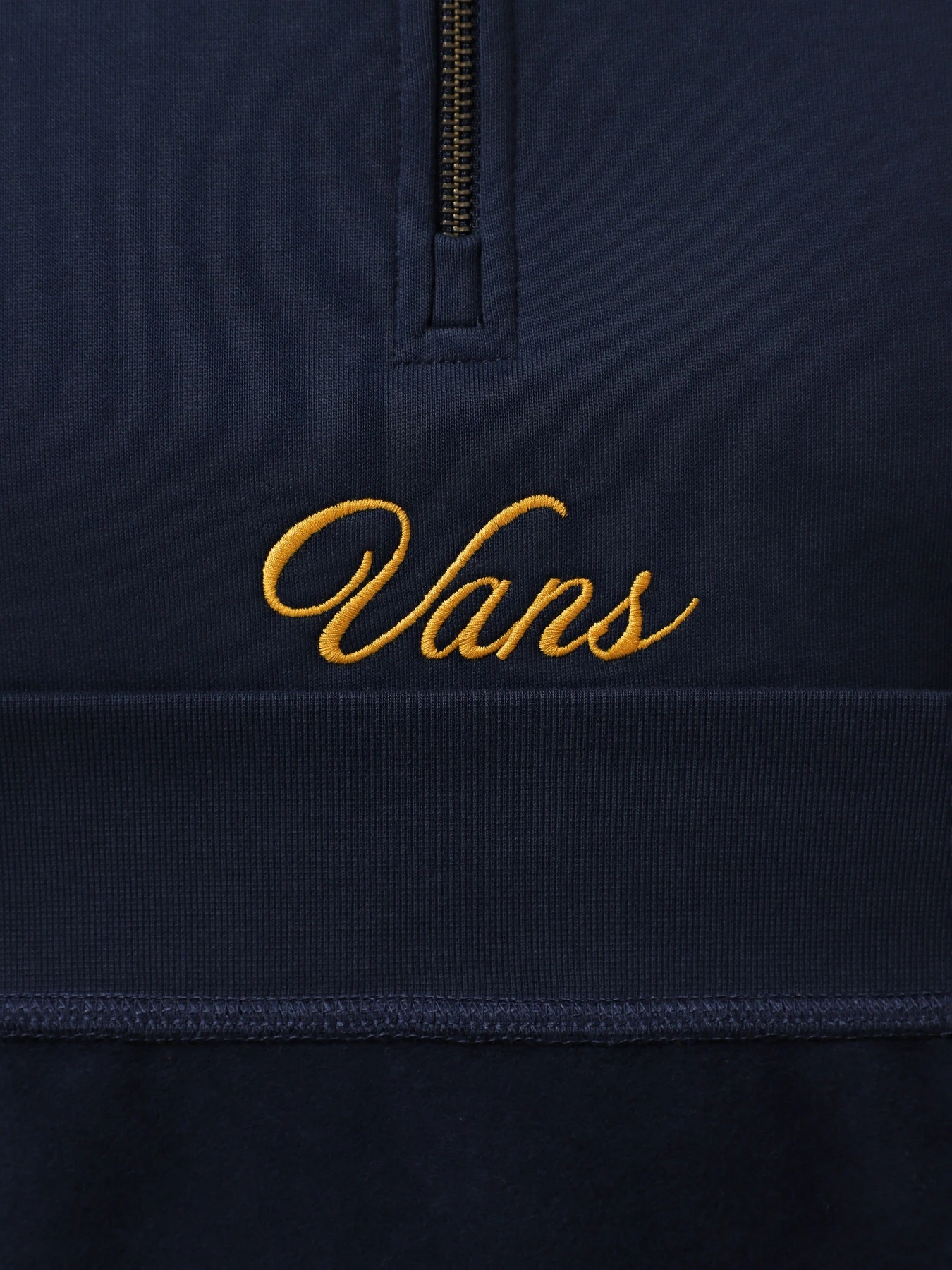 Худи и свитшоты Vans Scripted Loose Fleece QZIP модель VN000HPMLKZ1 Худи и свитшоты Vans Scripted Loose Fleece QZIP модель VN000HPMLKZ1 Фото