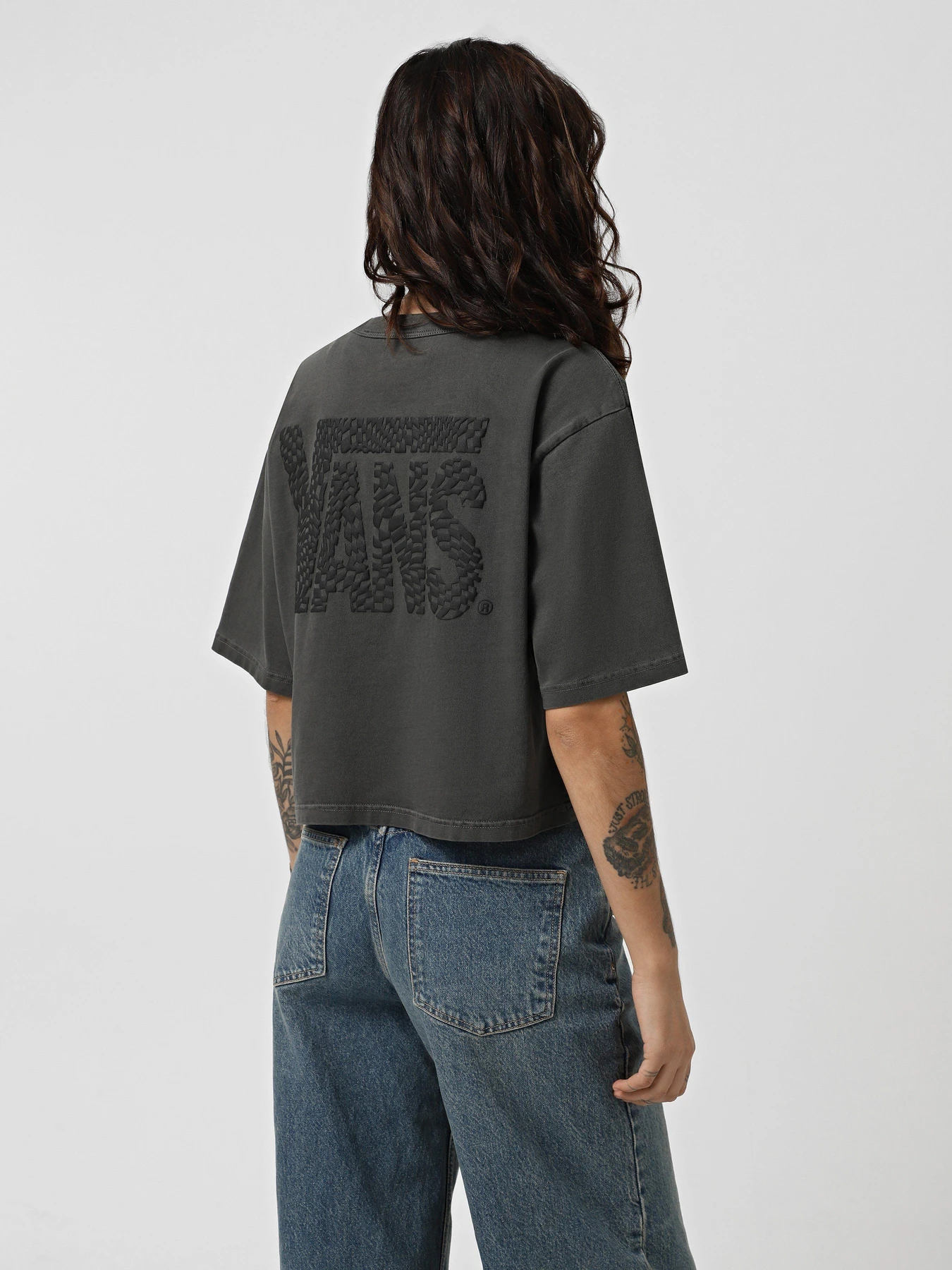 Футболки і поло Vans MTE Trail Boxy модель VN000K3QBLK1 Футболки і поло Vans MTE Trail Boxy модель VN000K3QBLK1 Фото