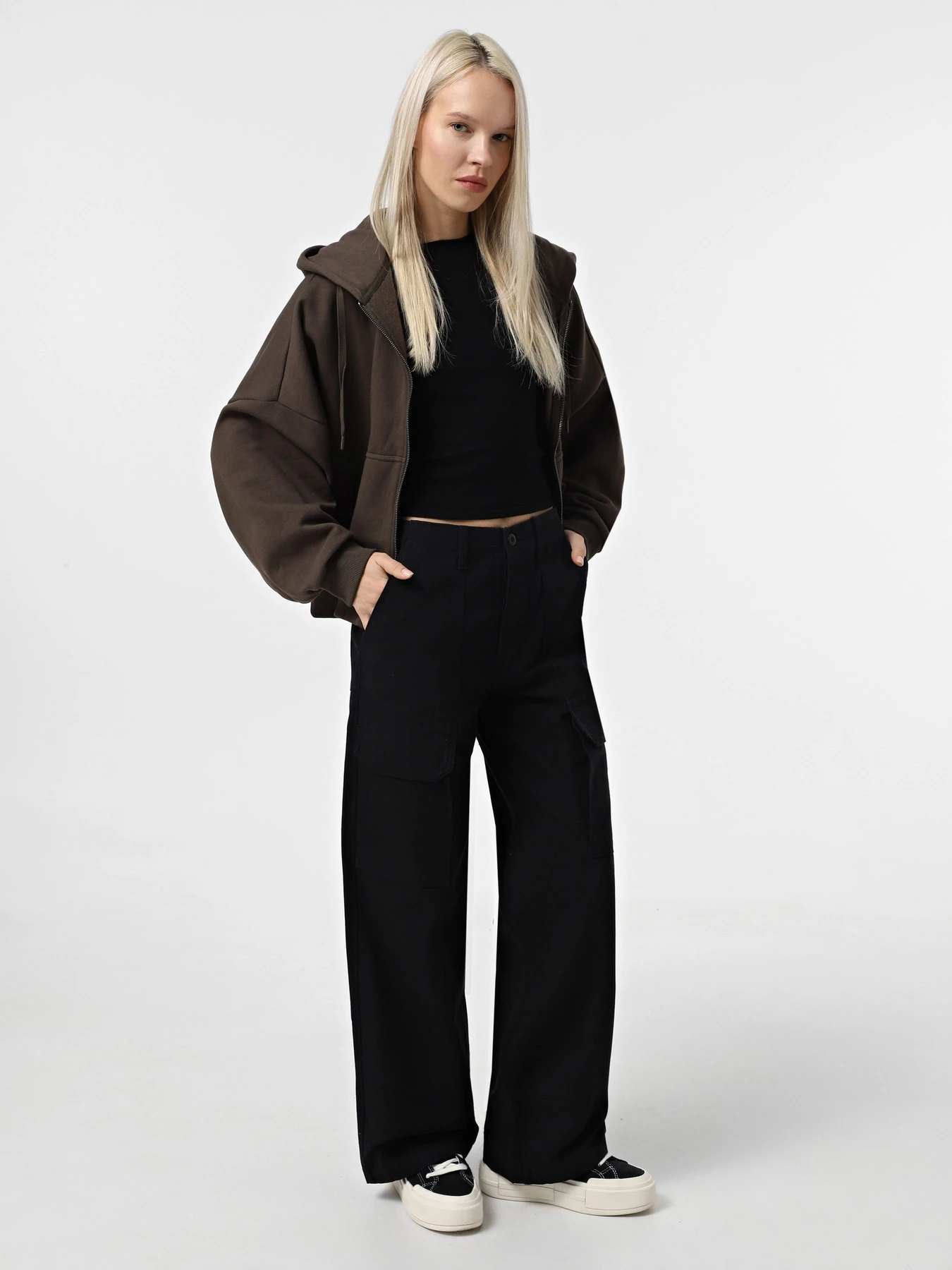 Худи и свитшоты Vans Tear Globe Zip модель VN000JTVD4C1 Фото
