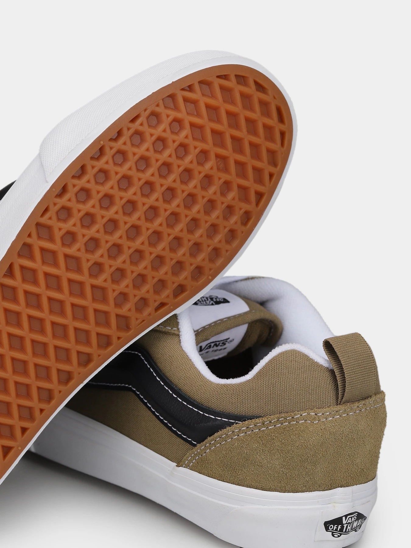 Кеди Vans Knu Skool модель VN000D2TBIQ1 Кеди Vans Knu Skool модель VN000D2TBIQ1 Фото