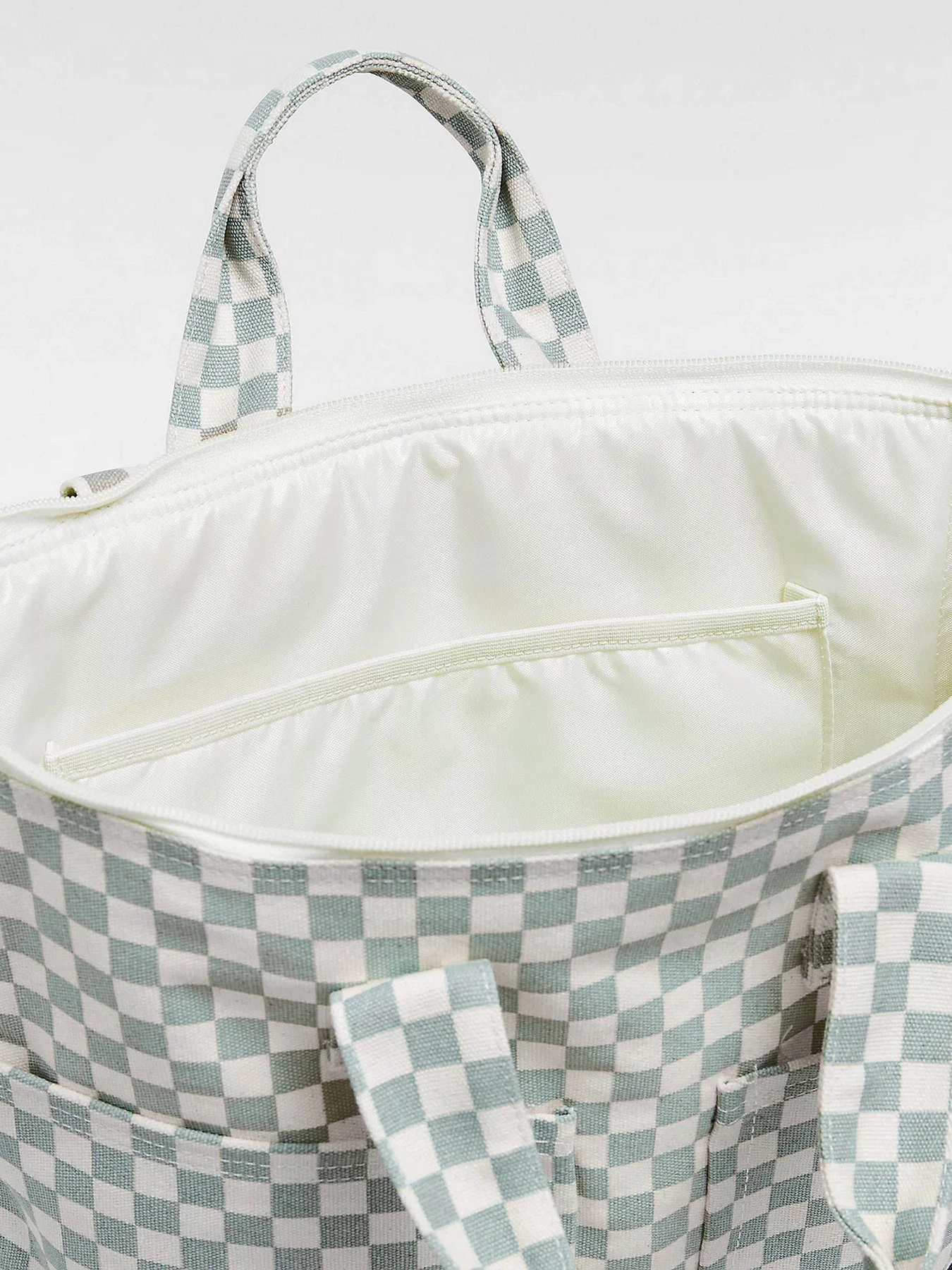 Сумки Vans Daily 14L модель VN000HDEM8I1 Сумки Vans Daily 14L модель VN000HDEM8I1 Фото