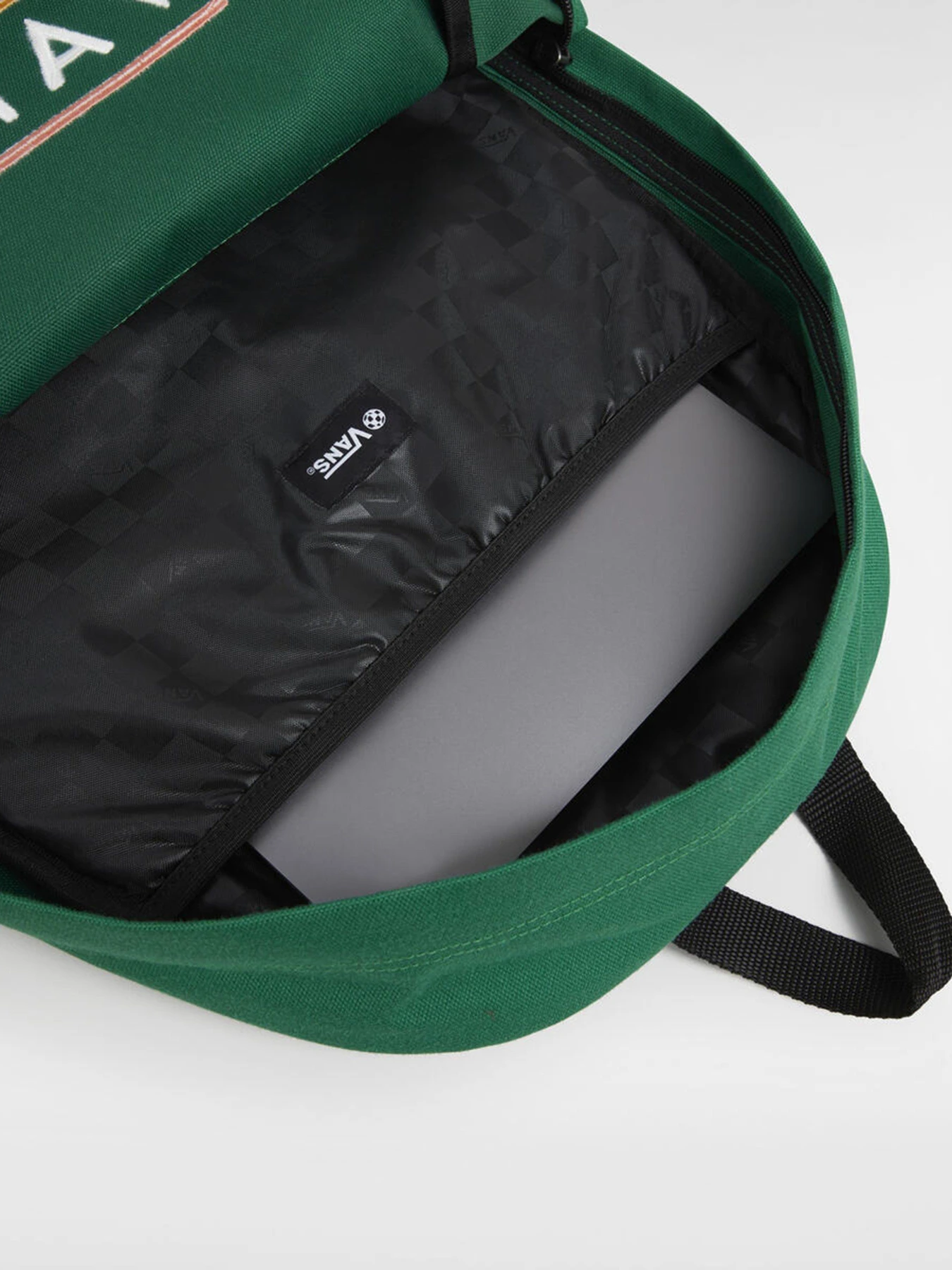 Рюкзаки Vans Old Skool 22L модель VN000H4WJ5F1 Фото