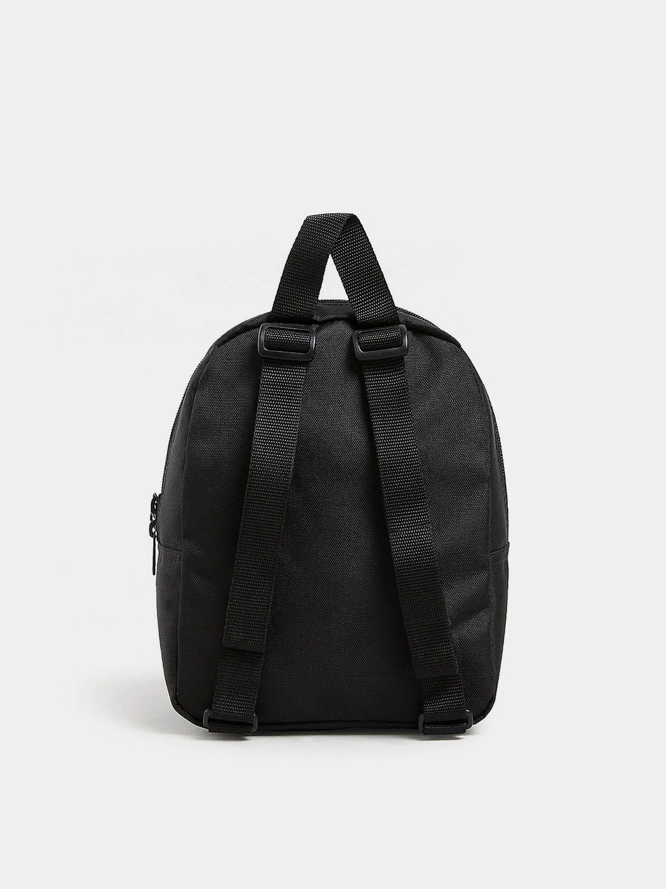 Рюкзаки Vans Got This Mini 6L модель VN000HDJBLK1 Рюкзаки Vans Got This Mini 6L модель VN000HDJBLK1 Фото