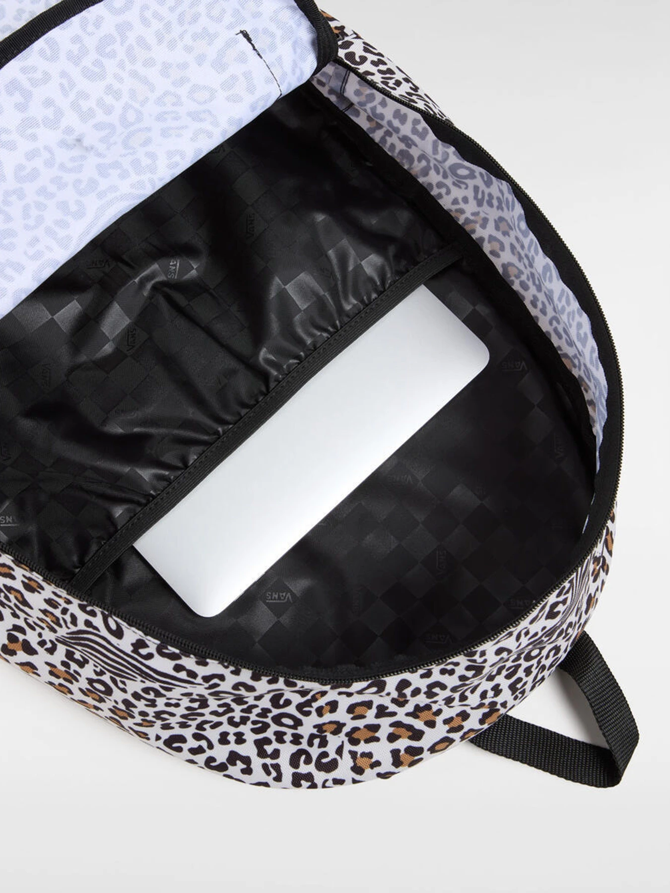 Рюкзаки Vans Ranged 2 Prints 28L модель VN0A7UFM3M41 Фото