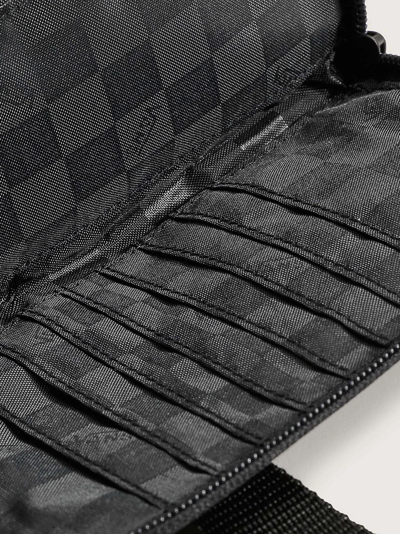 Сумки Vans Block модель VN000HRXBLK1 Сумки Vans Block модель VN000HRXBLK1 Фото