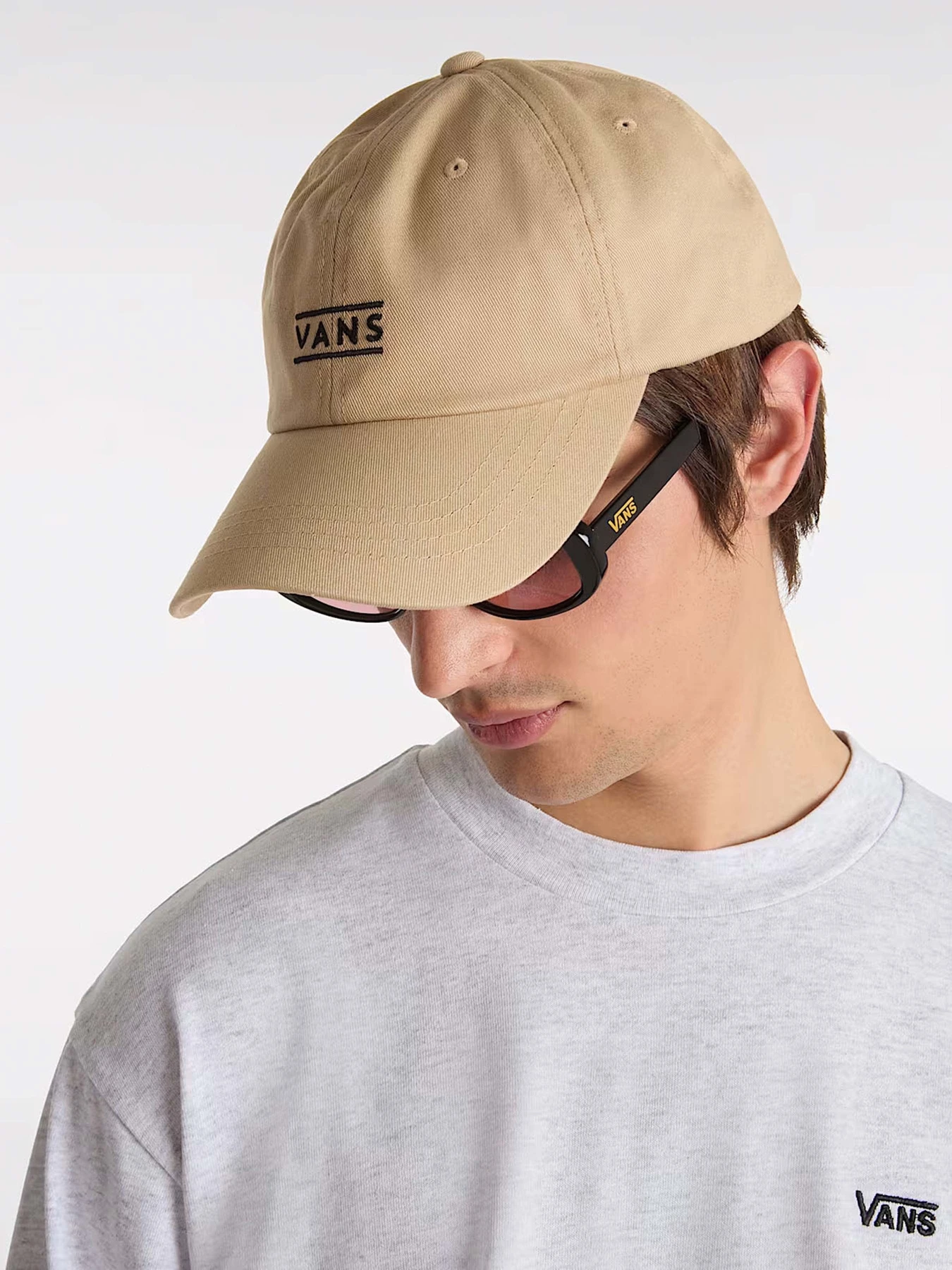Шапки та кепки Vans Half Box Curved Bill модель VN000HS64MG1 Шапки та кепки Vans Half Box Curved Bill модель VN000HS64MG1 Фото