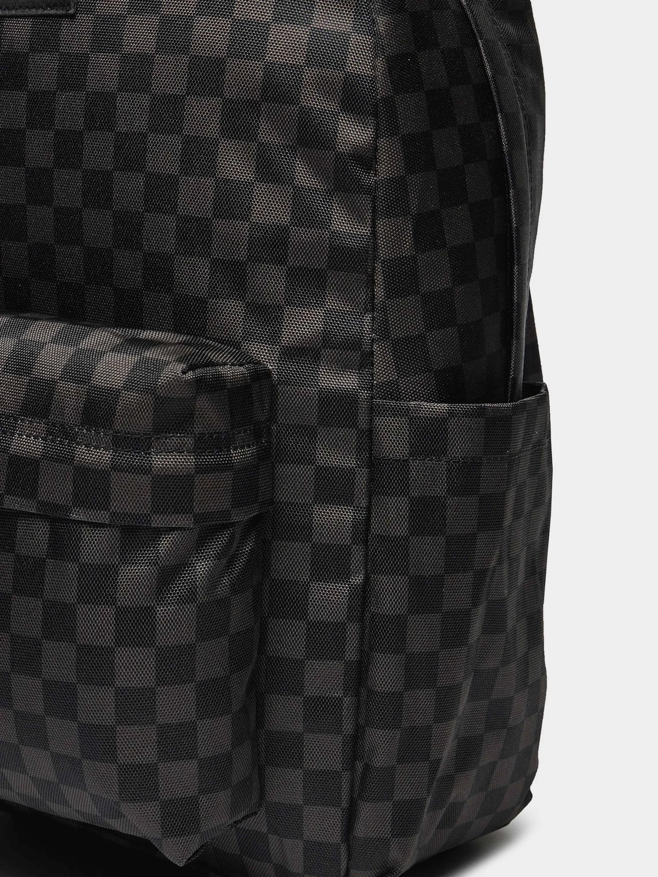 Рюкзаки Vans Old Skool Grom Checkerboard 18L модель VN000J3KBA51 Рюкзаки Vans Old Skool Grom Checkerboard 18L модель VN000J3KBA51 Фото