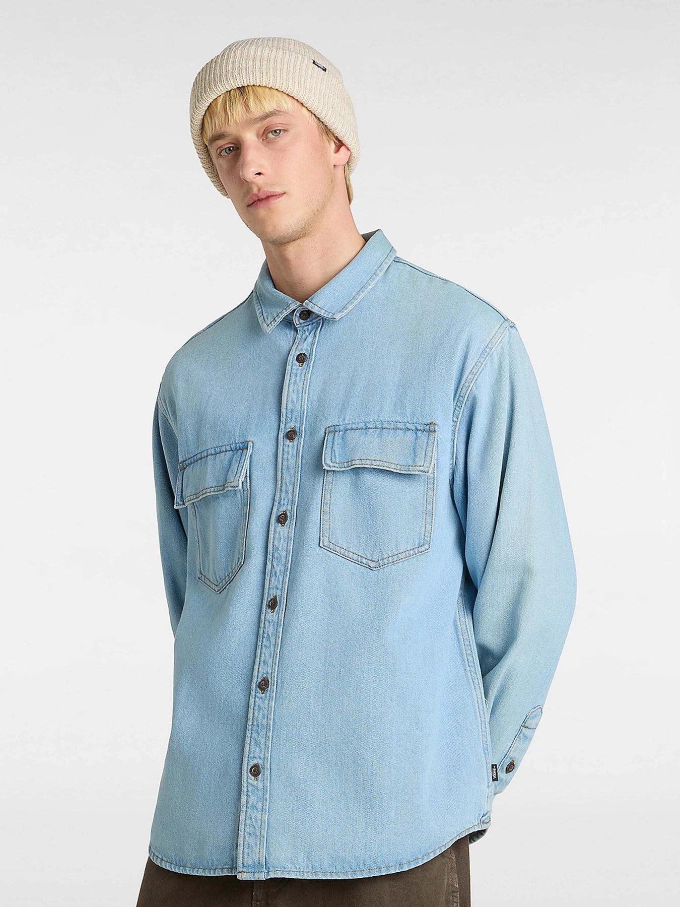 Рубашки Vans Palmhill Denim Woven модель VN000M12IYR1 Рубашки Vans Palmhill Denim Woven модель VN000M12IYR1 Фото