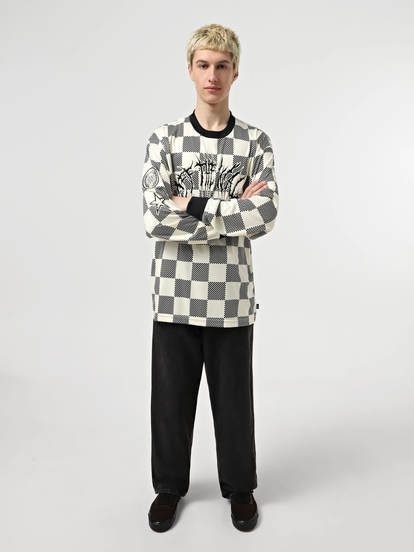 Худи и свитшоты Vans Metal Arch Soccer Knit модель VN000KUBE891 Худи и свитшоты Vans Metal Arch Soccer Knit модель VN000KUBE891 Фото