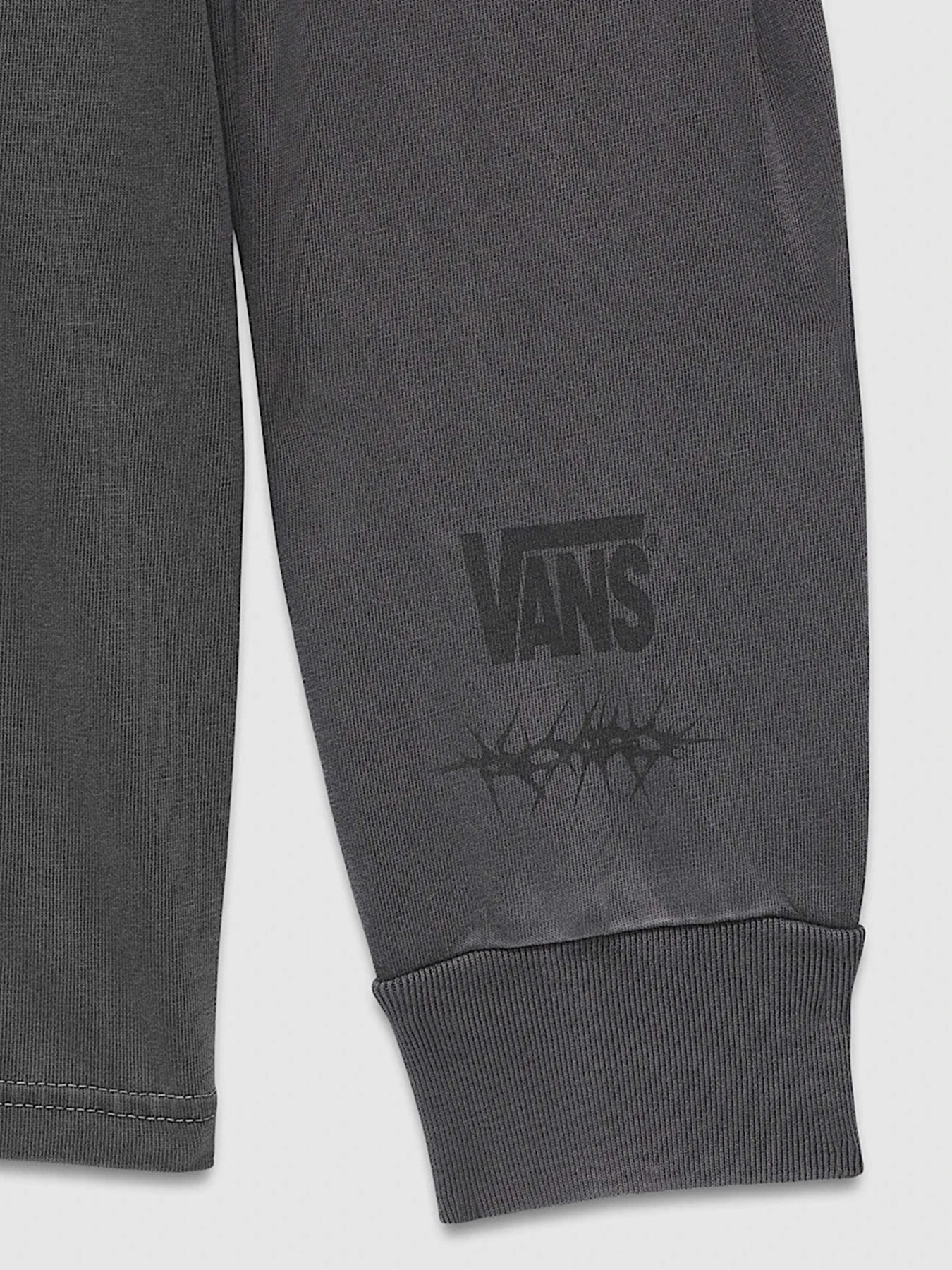 Худи и свитшоты Vans MTE Divine Symmetry модель VN000M2ZBLK1 Фото