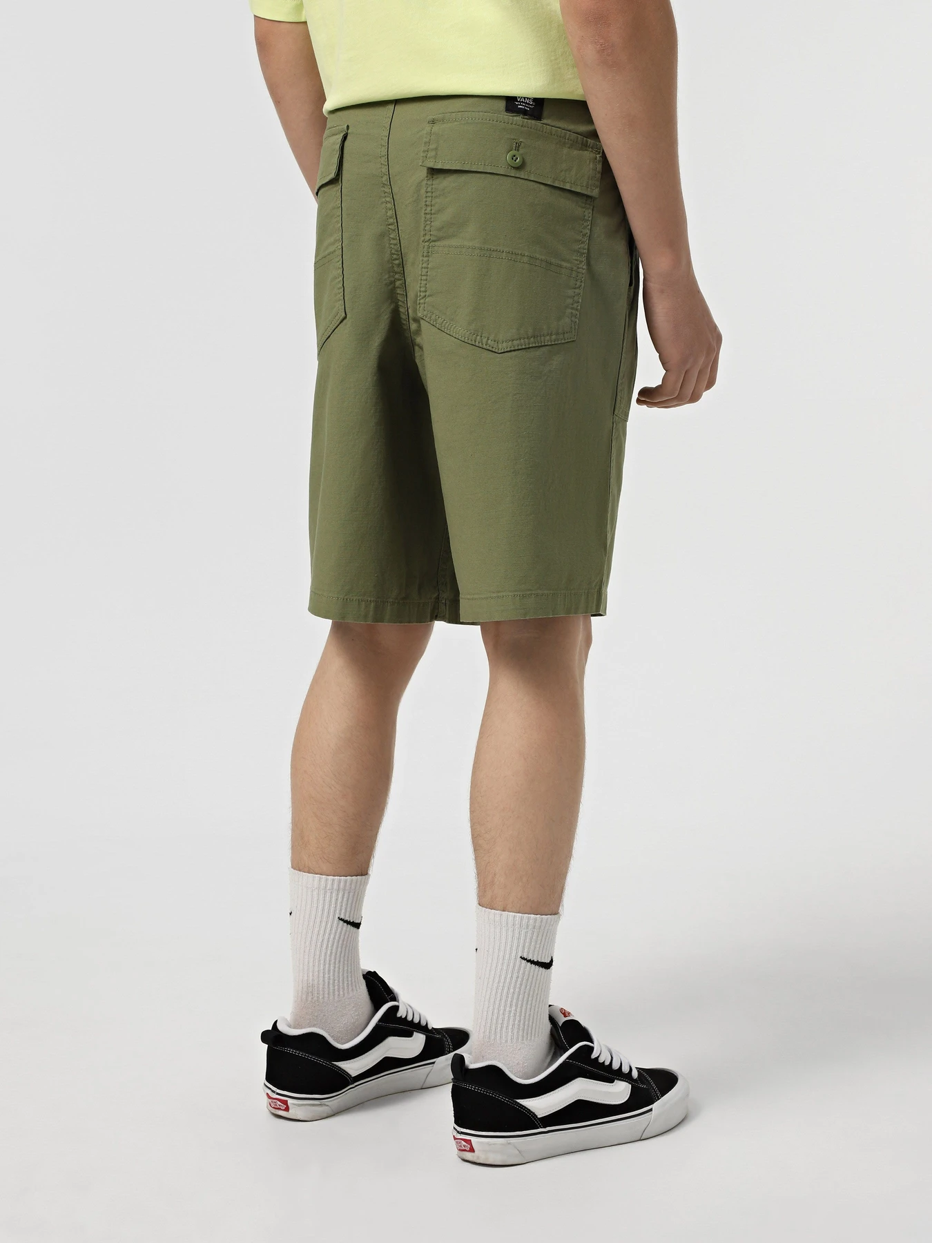 Шорты Vans Fatigue модель VN000M3AZBF1 Шорты Vans Fatigue модель VN000M3AZBF1 Фото