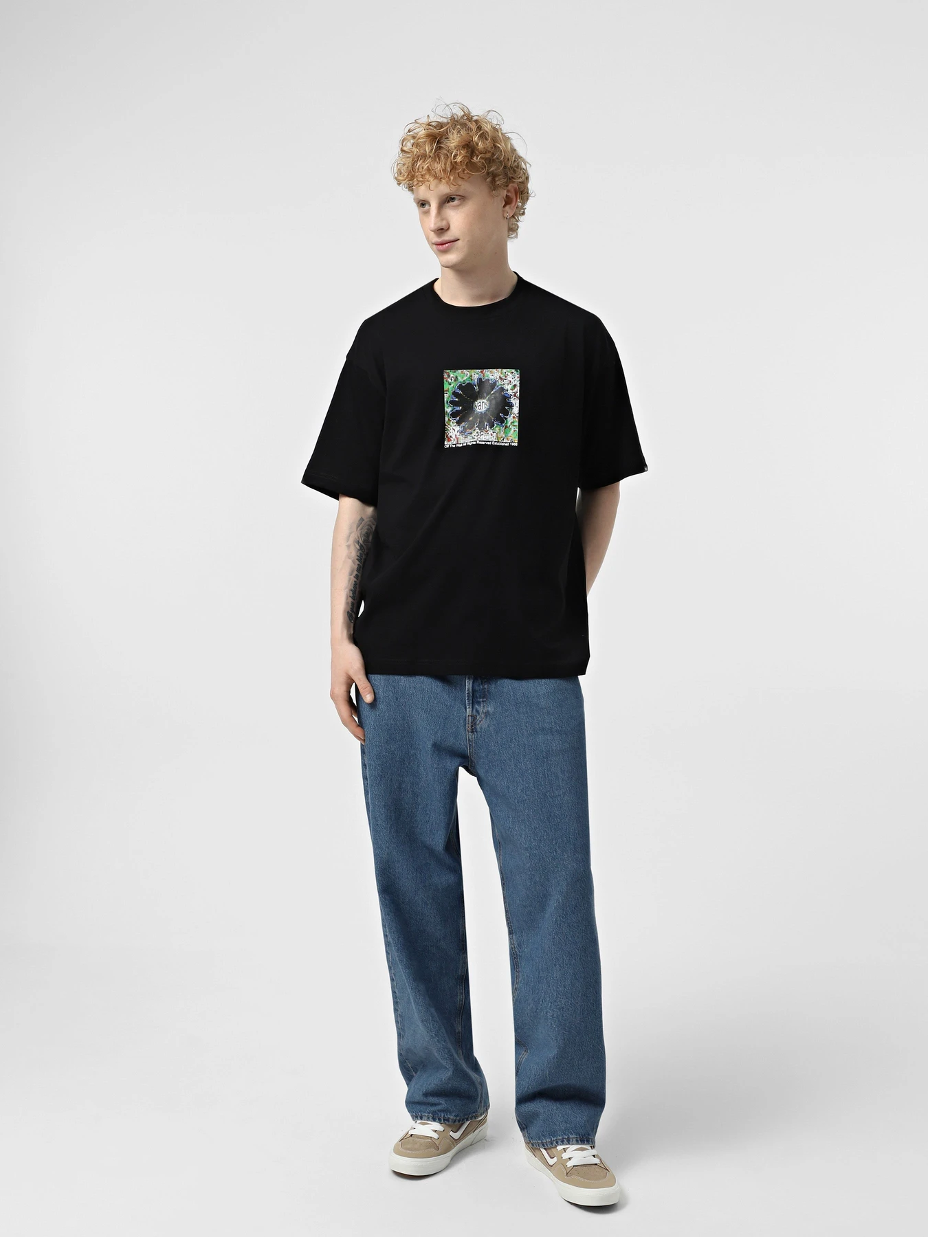 Футболки и поло Vans Digitals модель VN000M5TBLK1 Футболки и поло Vans Digitals модель VN000M5TBLK1 Фото