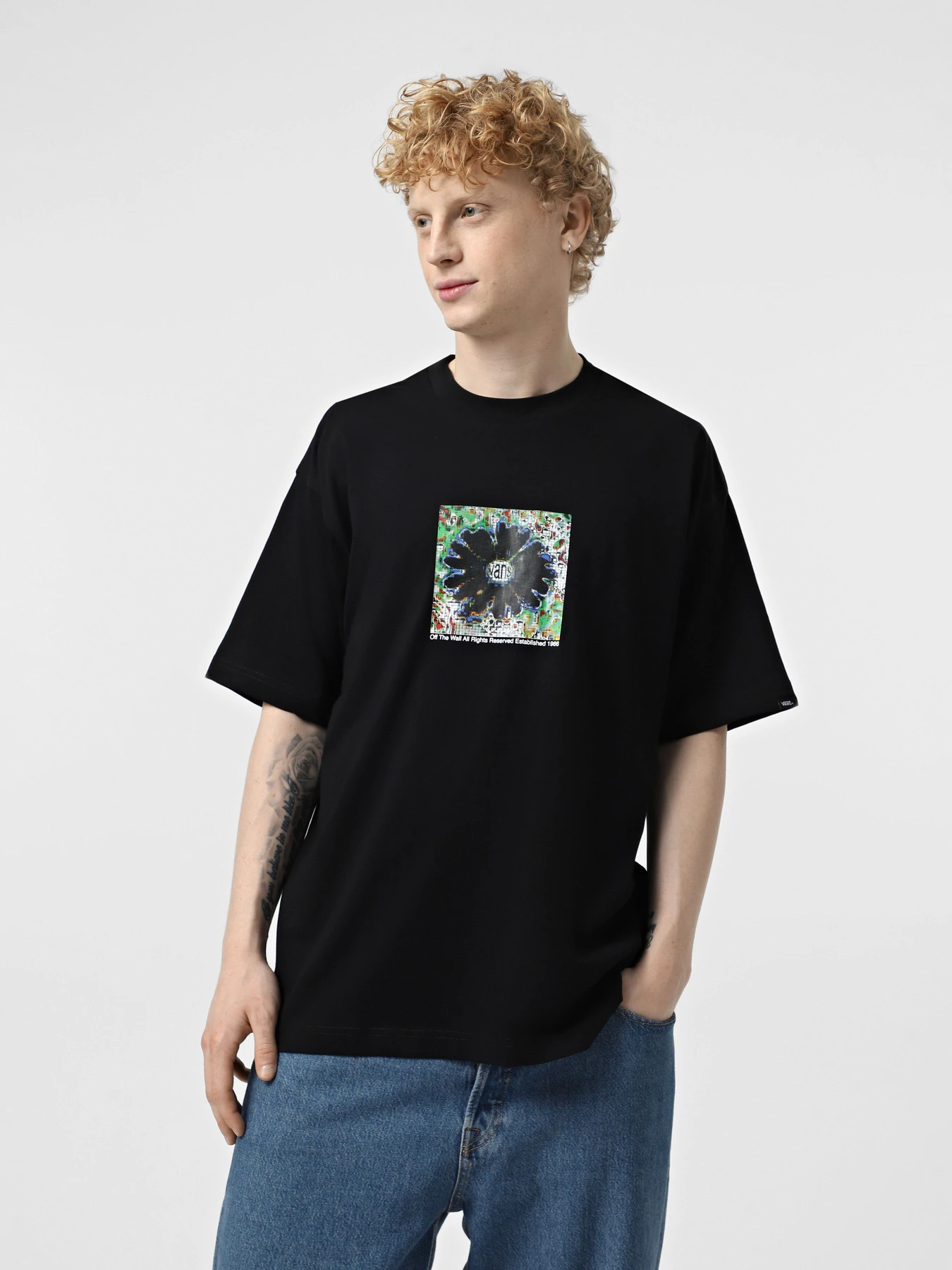 Футболки и поло Vans Digitals модель VN000M5TBLK1 Футболки и поло Vans Digitals модель VN000M5TBLK1 Фото